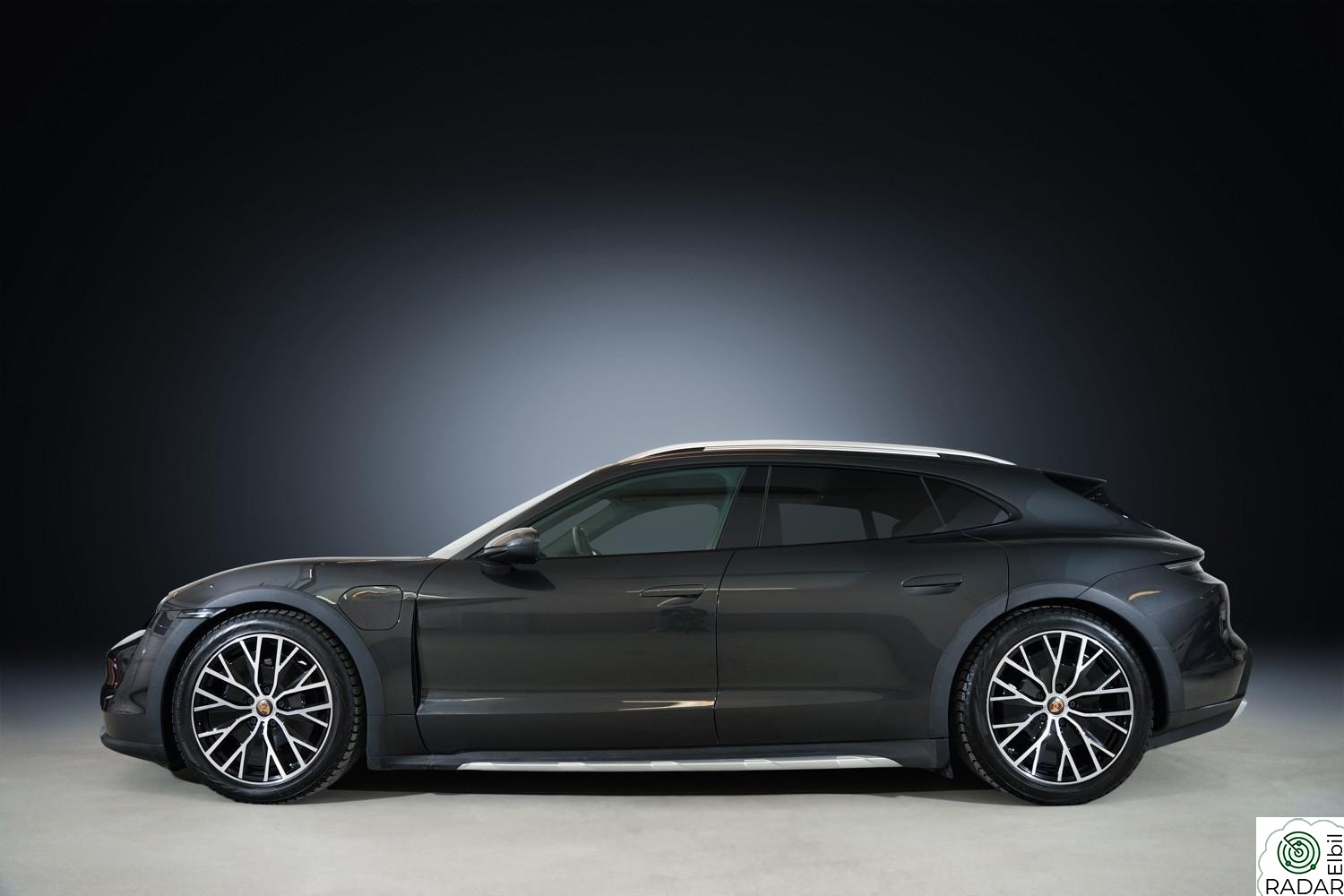PORSCHE Taycan 4 4|NORSK|ACC|18VEIS|SP.CHRONO|BOSE|DAB|R.KAM|PDLS+