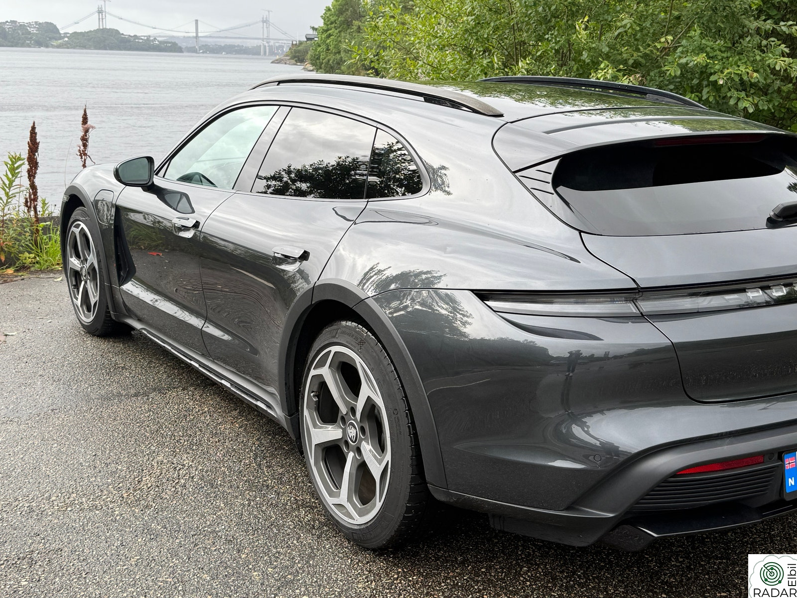PORSCHE Taycan 4 4 Cross Turismo
