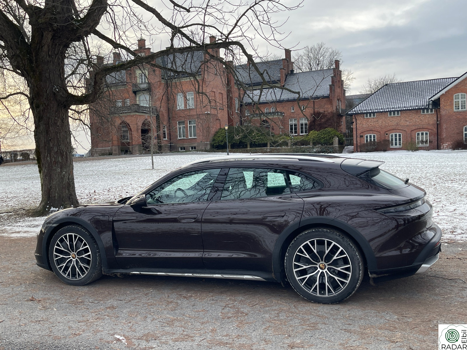 PORSCHE Taycan 4 4 Cross Turismo