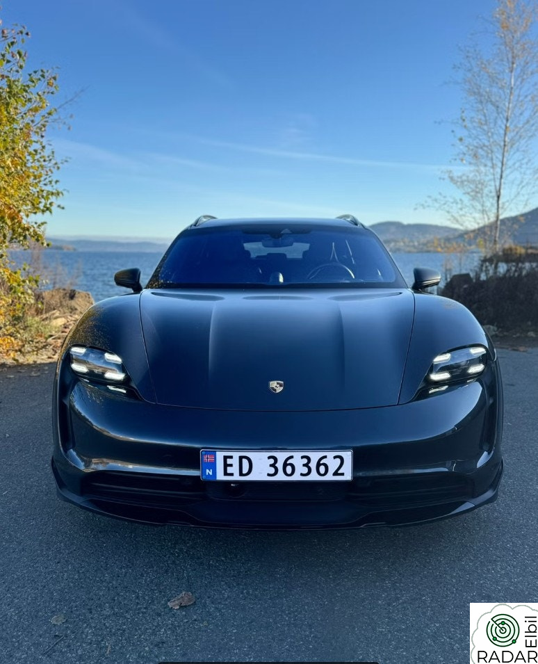 PORSCHE Taycan 4 4 Cross Turismo