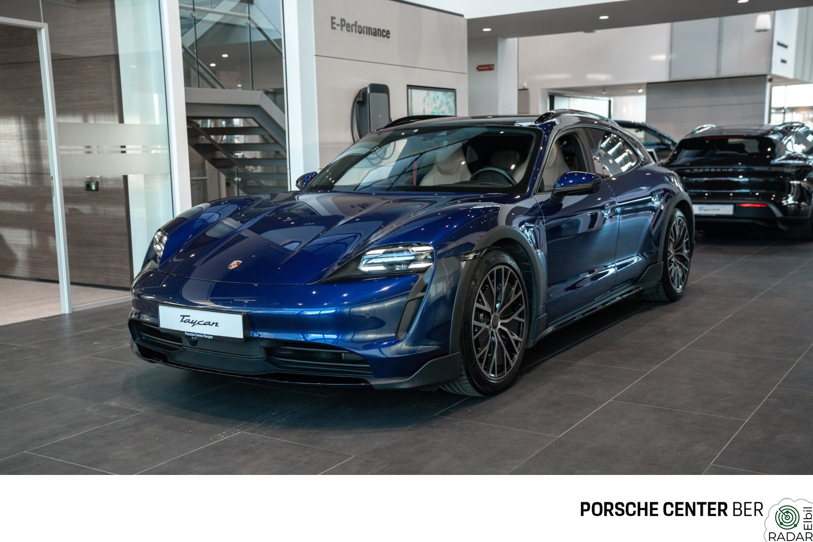 PORSCHE Taycan 4 4 Cross Turismo/360-cam/Comfort Access/PDLS Plus/BOSE®