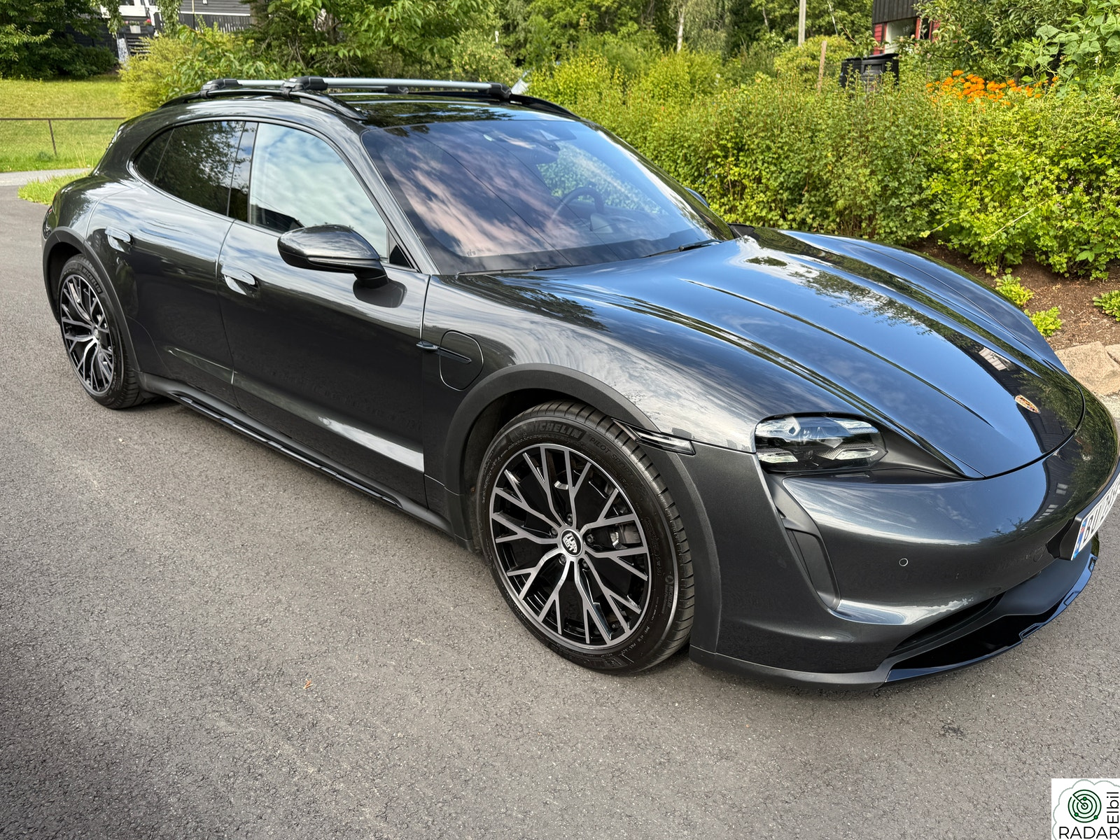 PORSCHE Taycan 4 4 Cross Turismo
