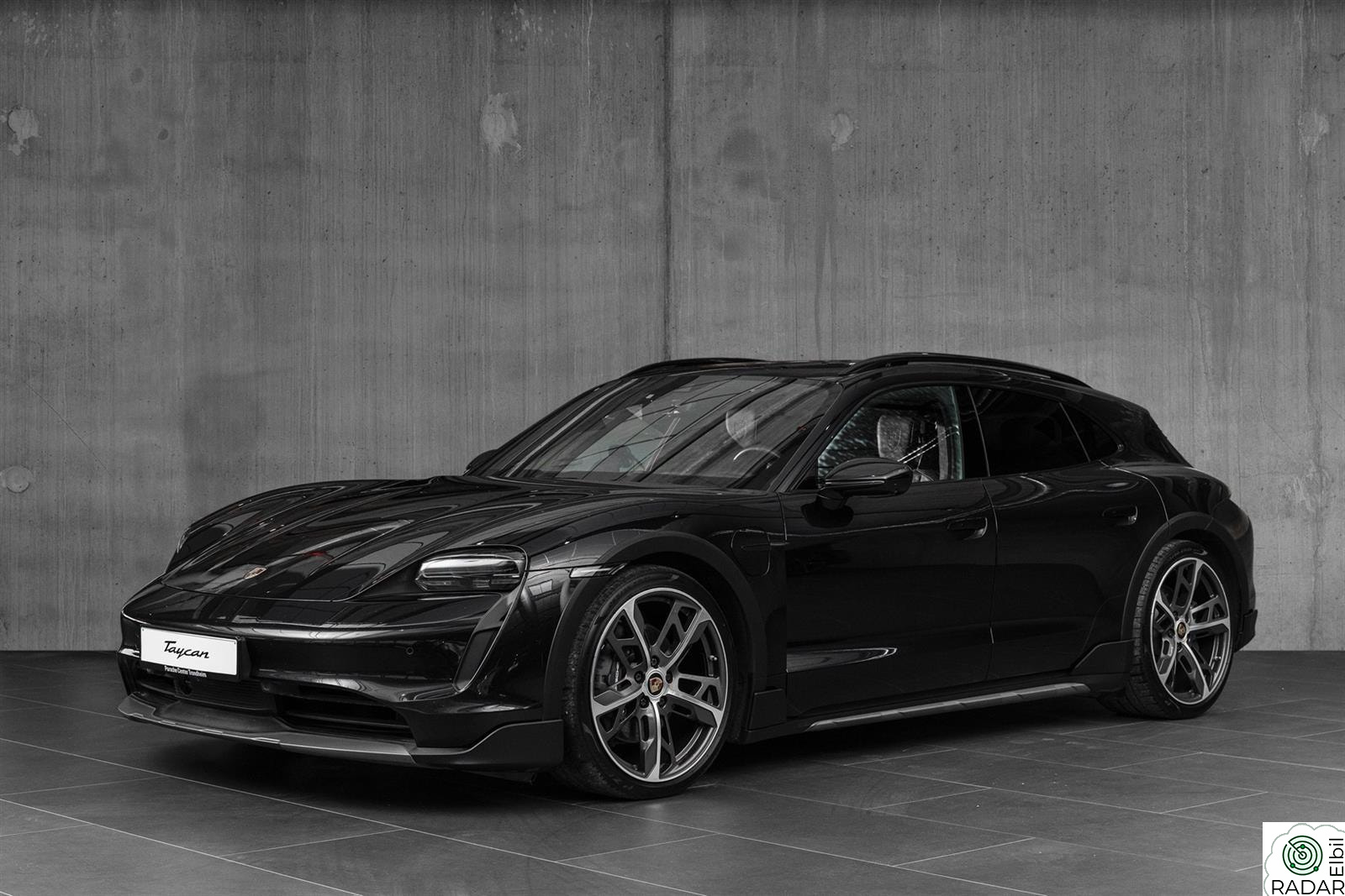 PORSCHE Taycan 4 4/Bakakselstyring/ACC/18-Veis/Chrono/BOSE/PDLS Plus