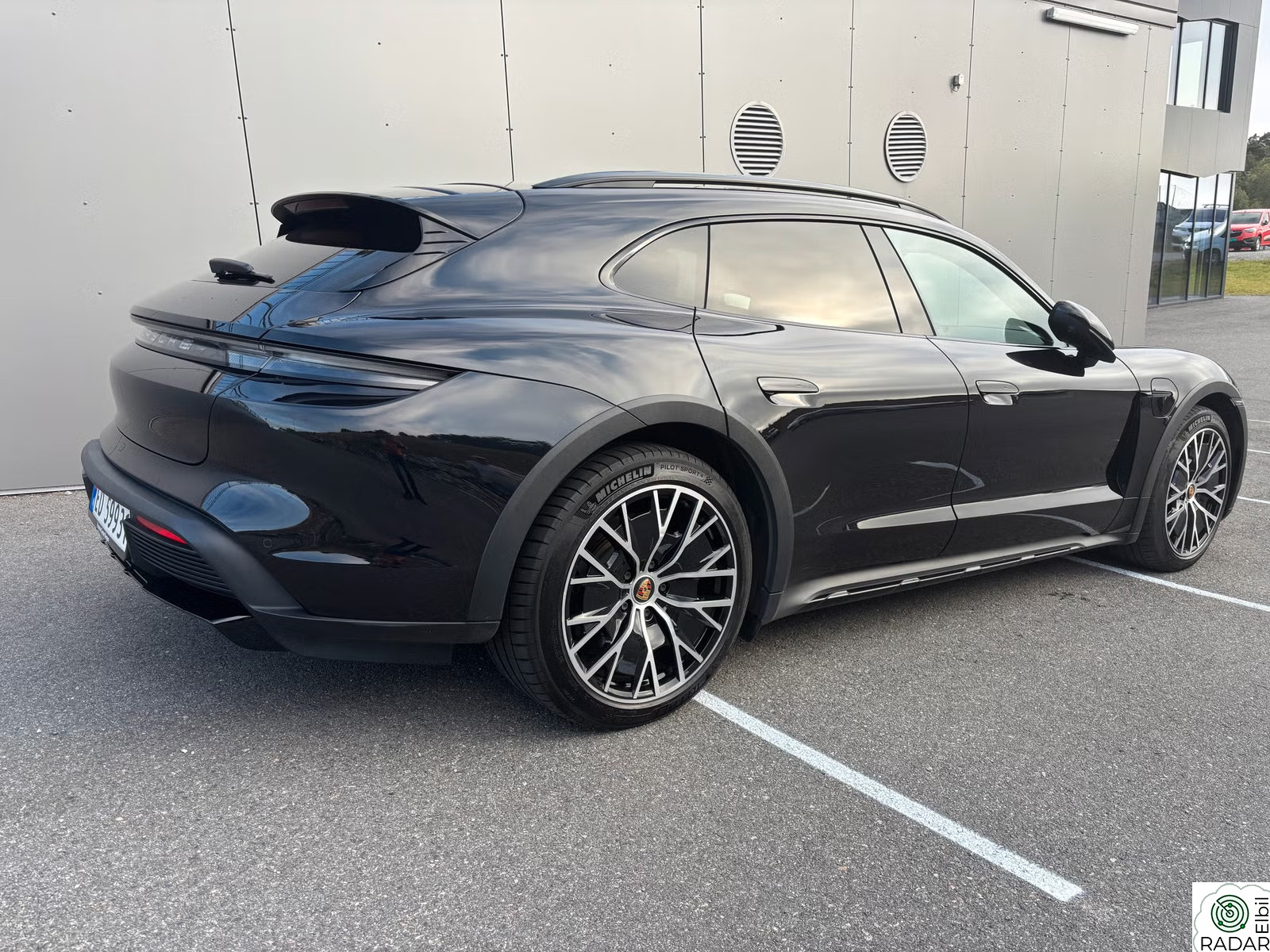 PORSCHE Taycan 4 4 Cross Turismo