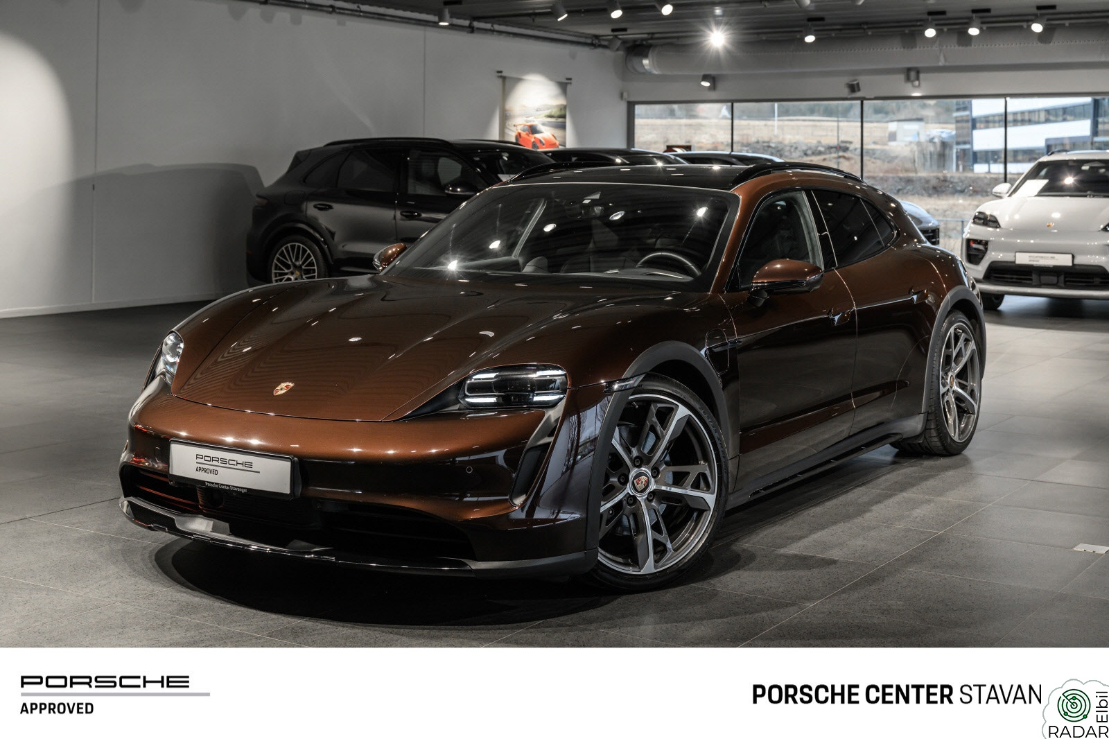 PORSCHE Taycan 4 4 Cross Turismo |Bakakselstyring |Sport Chrono |BOSE®|