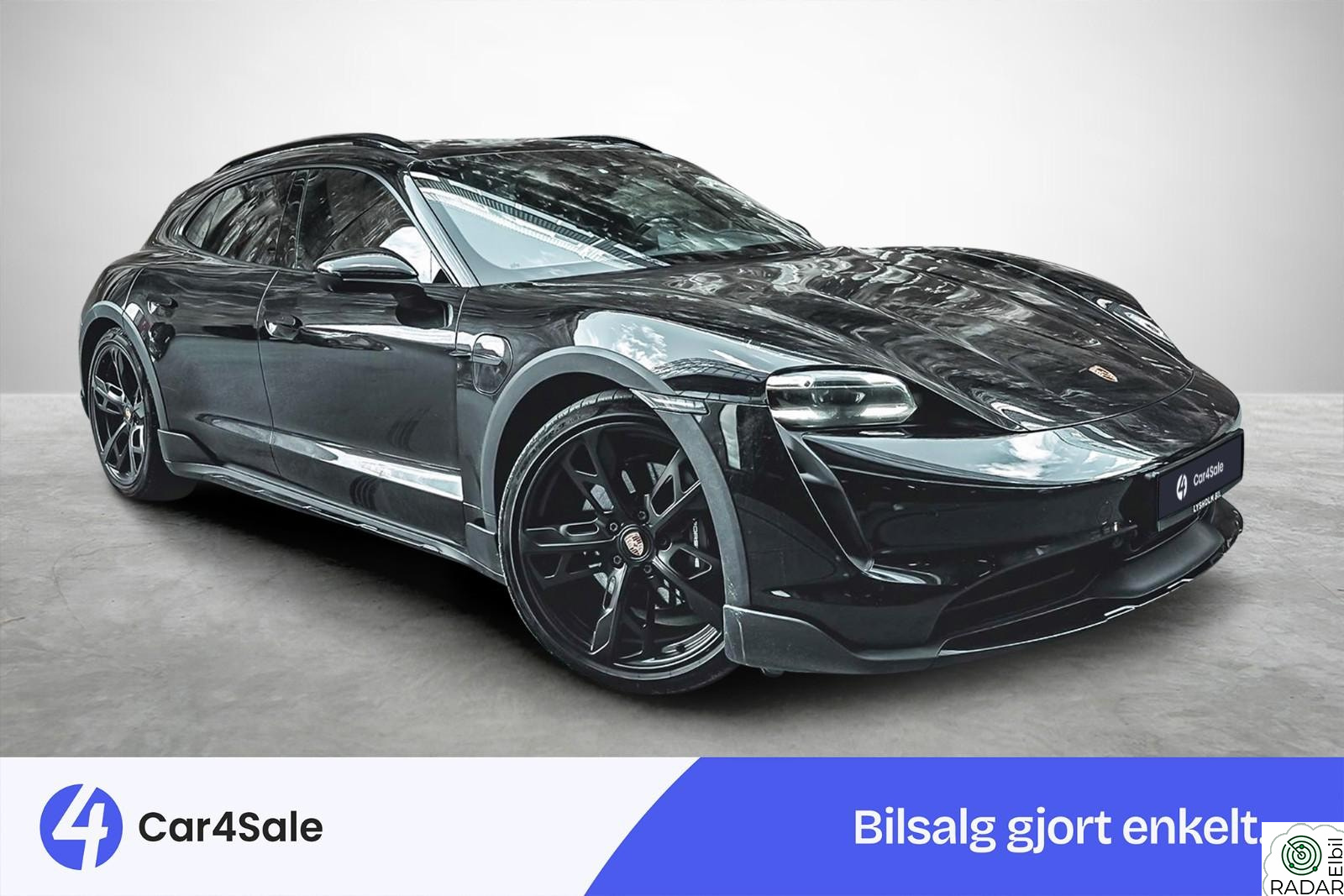 PORSCHE Taycan 4 4 4+1/ Matrix/ 18-Veis/ BOSE/ 360/ P.Display/ HUD/ S+V