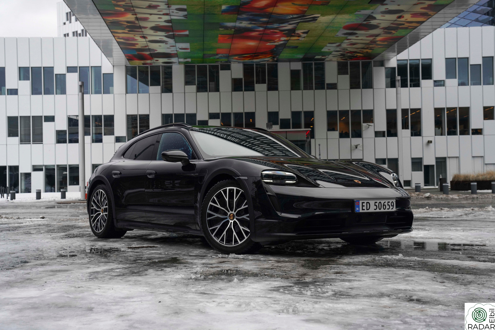 PORSCHE Taycan 4 4/476HK/448KM/18-VEIS/ACC/SPORT CHRONO/PASM/PANO++