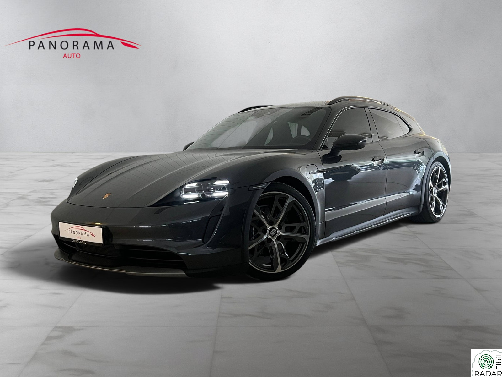 PORSCHE Taycan 4 4 18-veis Passasjerdisplay Sport Chrono kamera 21"