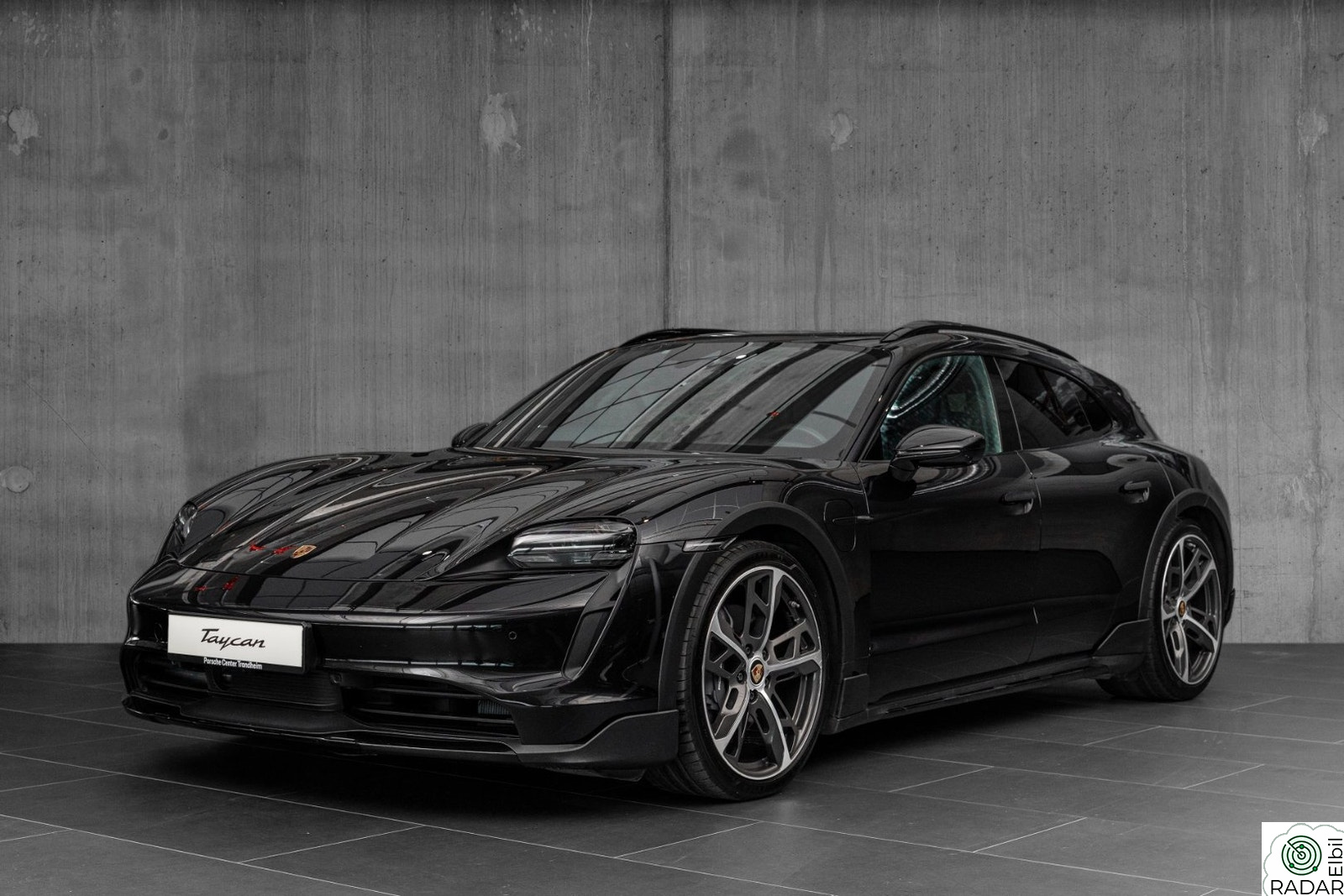 PORSCHE Taycan 4 4 Cross Turismo