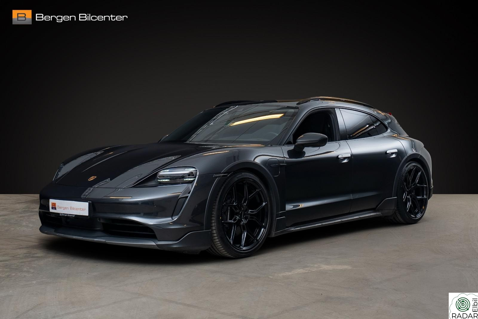 PORSCHE Taycan 4 Sport-Chrono 18-veis 360-kam BOSE Panorama PASM