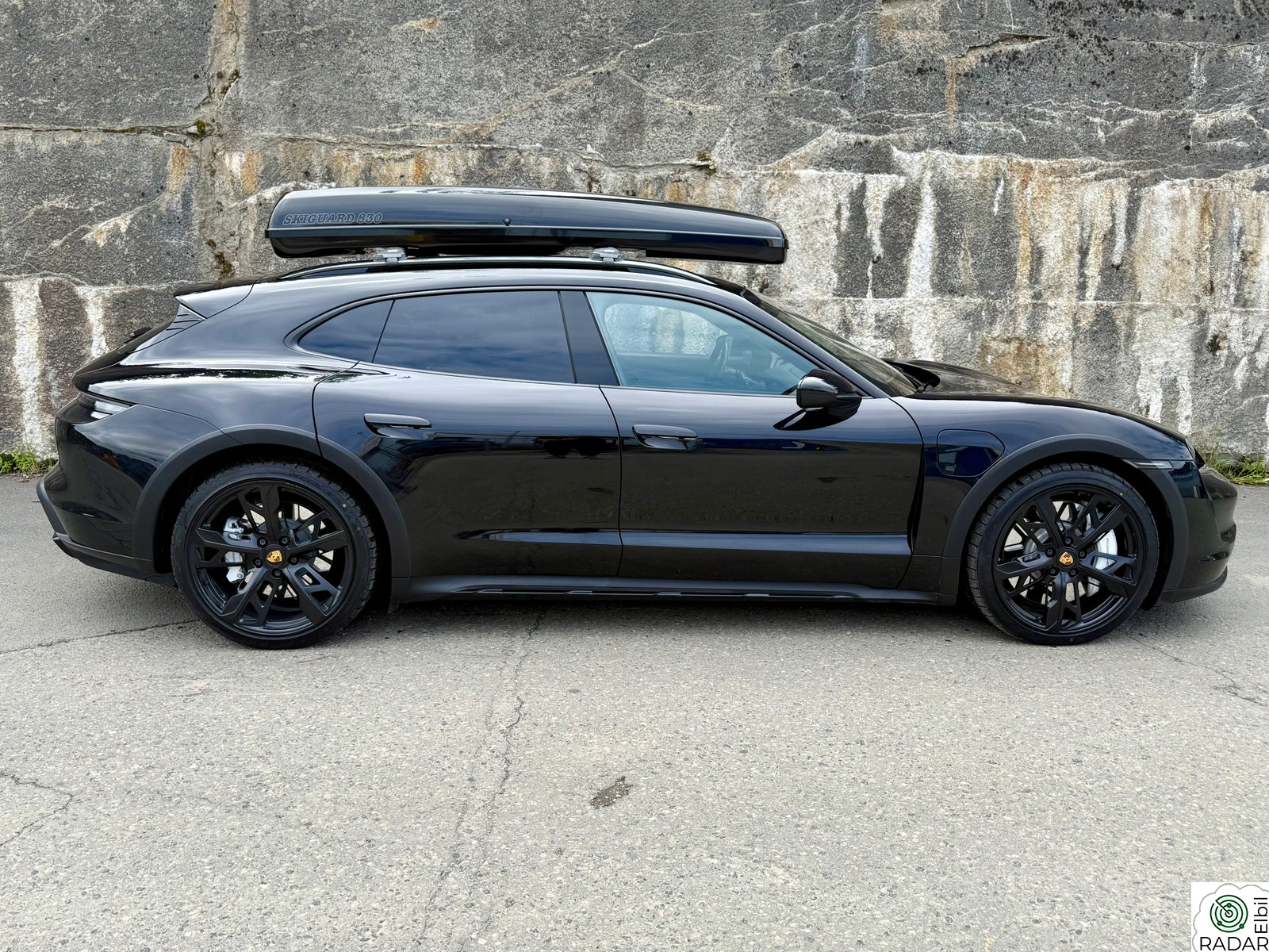 PORSCHE Taycan 4 CT4/BOSE/18V/MATRIX PDLS+/PASS.SKJERM/PSCB/SPORTCHRONO