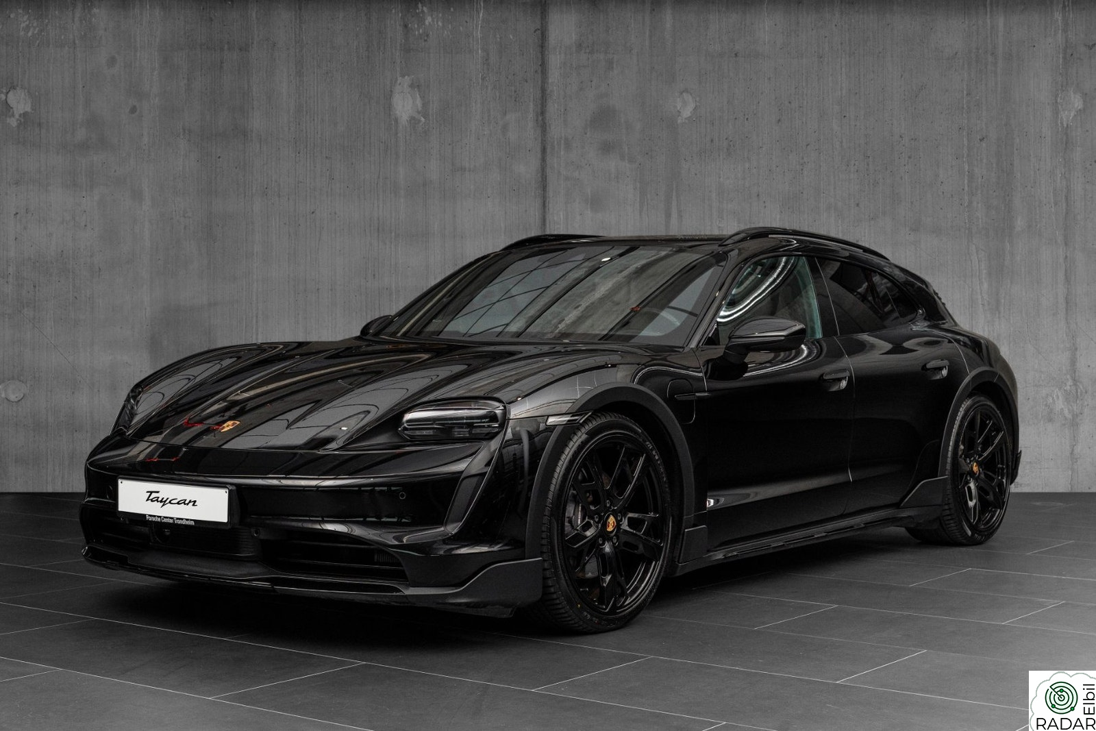 PORSCHE Taycan 4 4 Cross Turismo