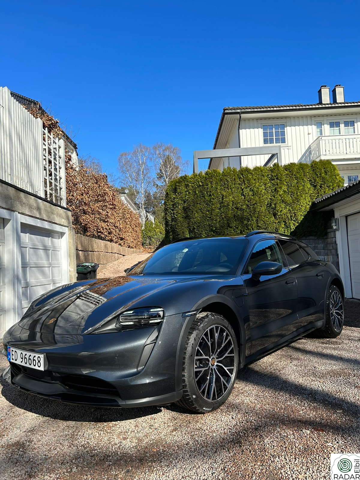 PORSCHE Taycan 4 4 Cross Turismo