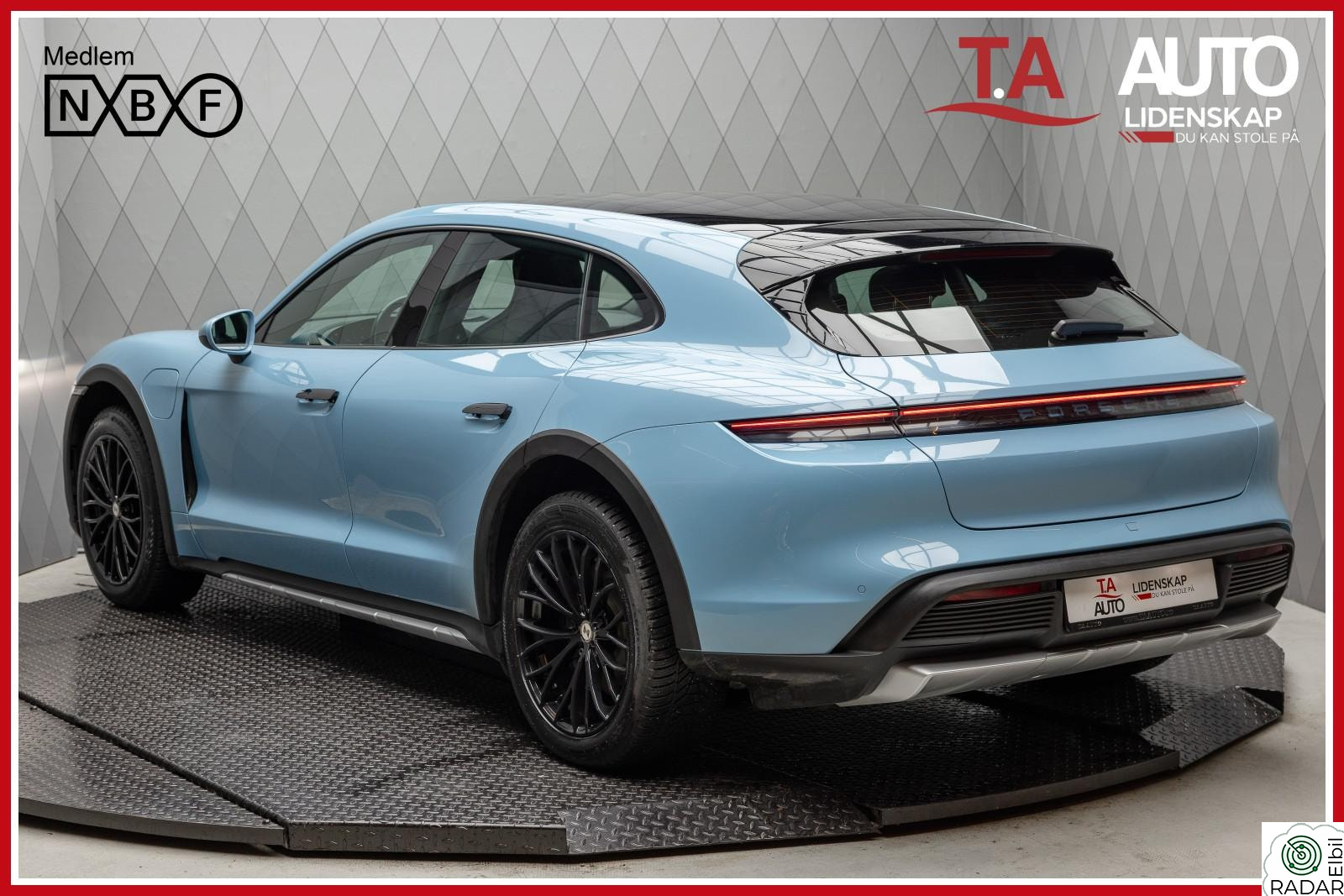 PORSCHE Taycan 4 4 CHRONO BOSE® 18-VEIS PANO PST GT-RATT NORSK