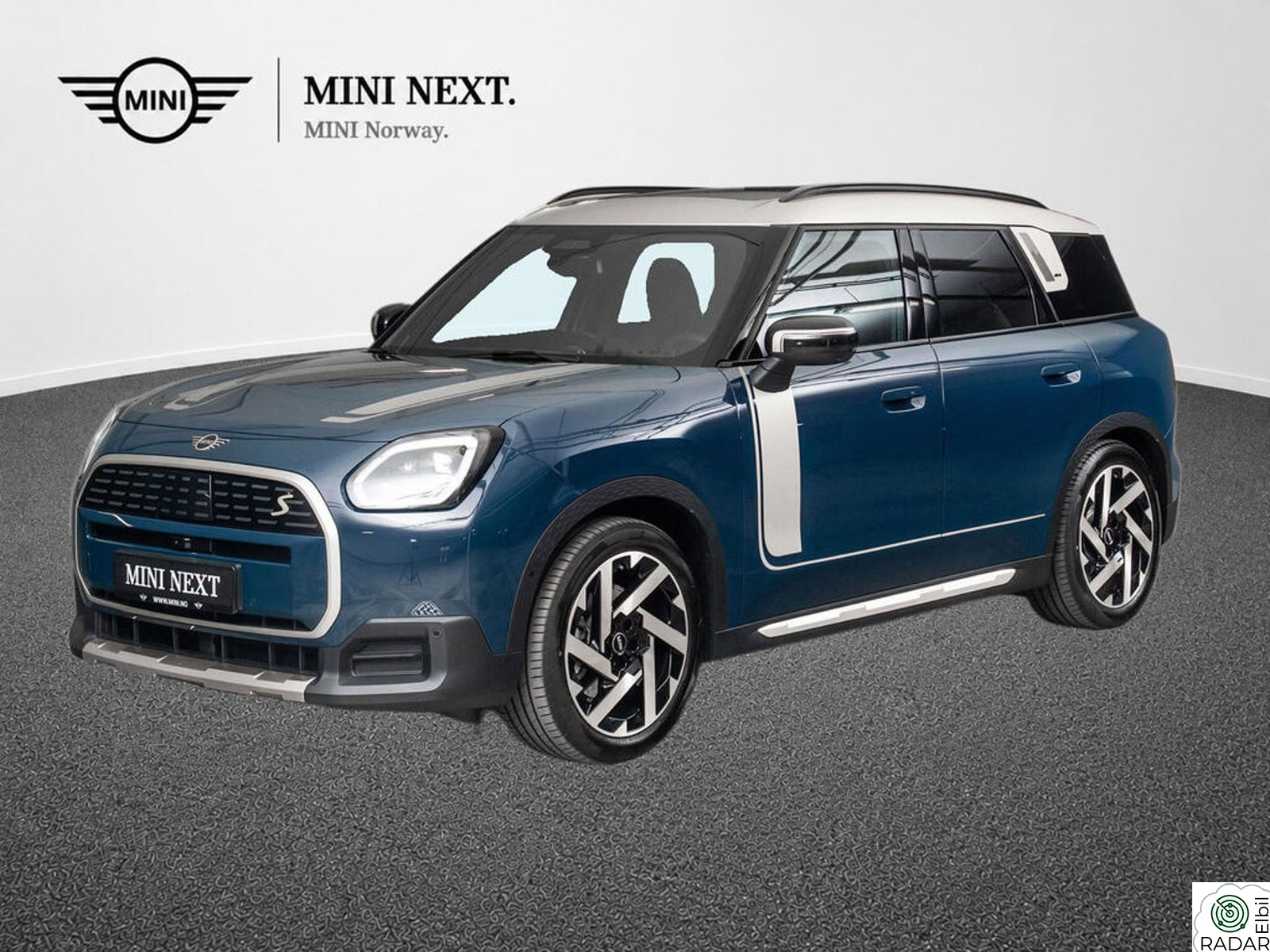 MINI Countryman SE ALL4 Favoured Trim Package XL + V-hjul