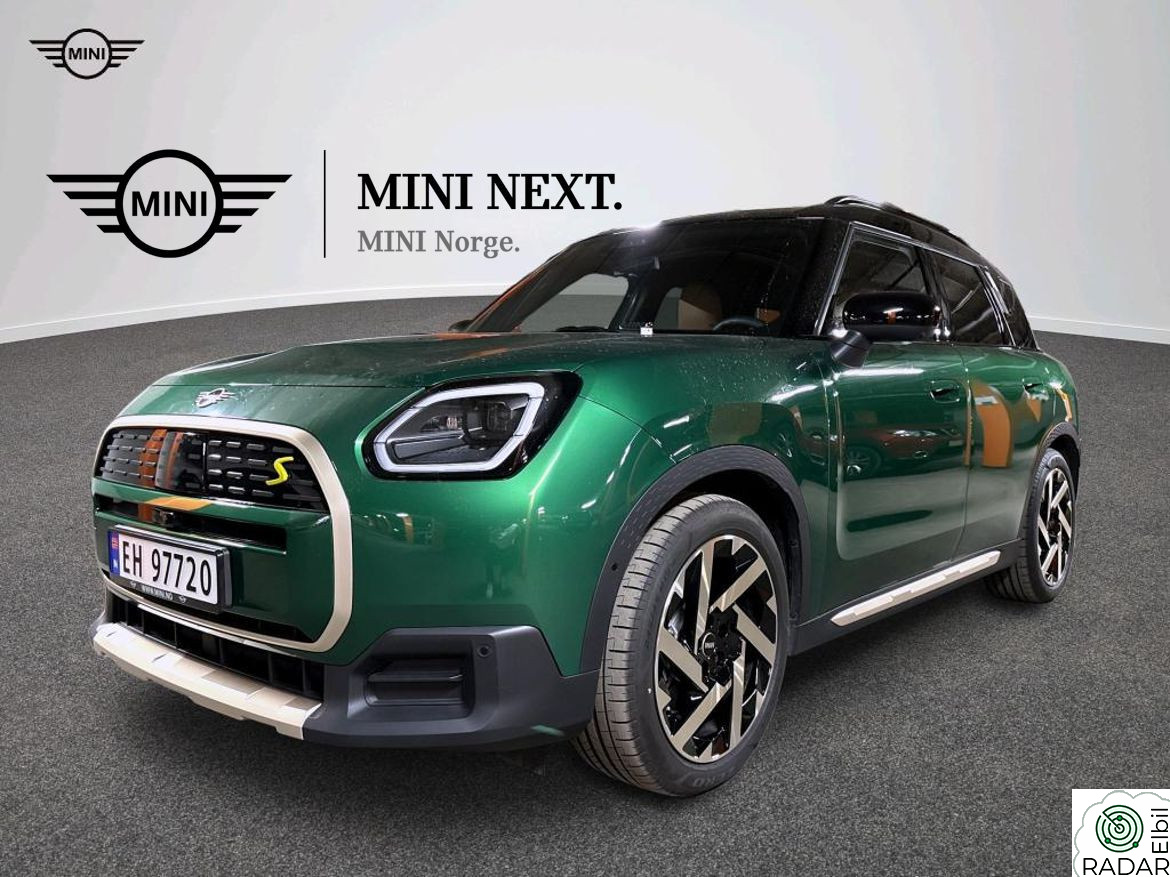 MINI Countryman SE ALL4 SE ALL4 Favoured Trim Package XL + V-hjul