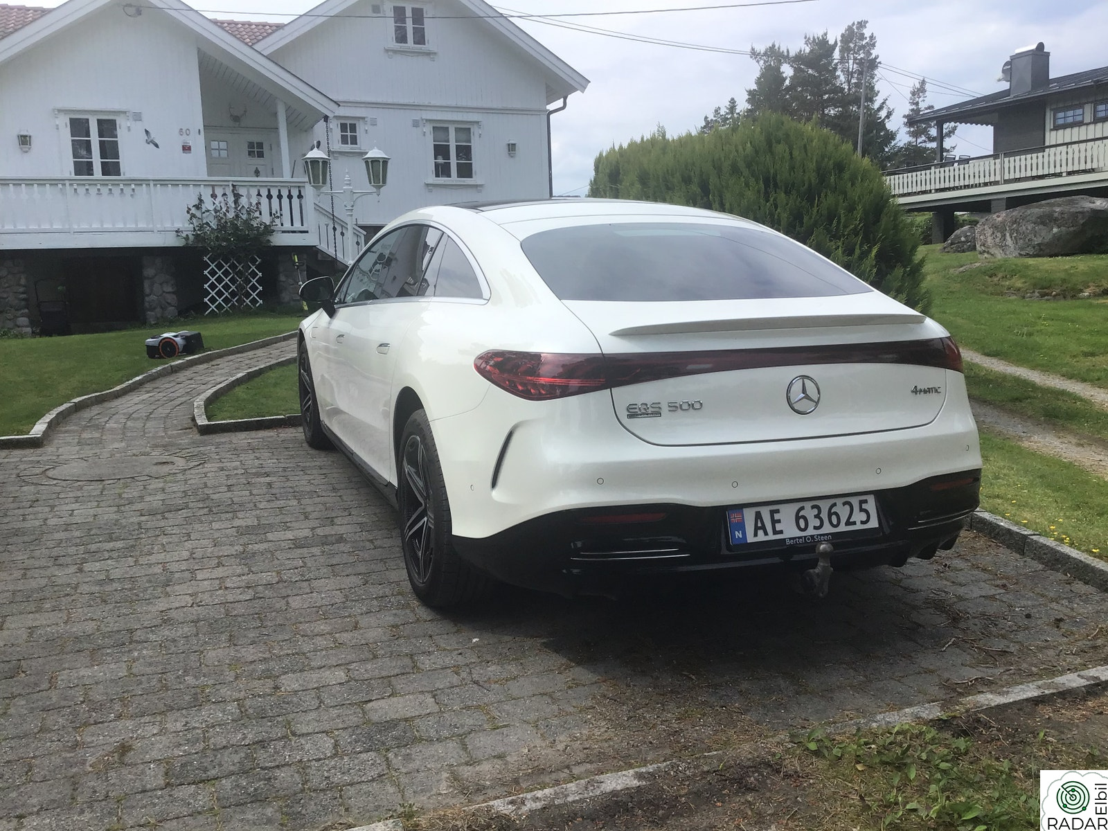 MERCEDES-BENZ EQS 500 4MATIC