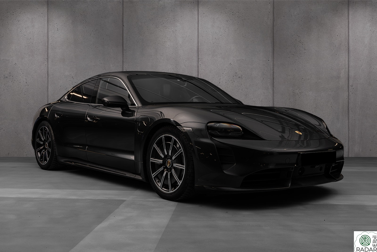 PORSCHE Taycan Turbo Taycan Turbo FULLSPEKKET/ Burmester / / Night Vision+++