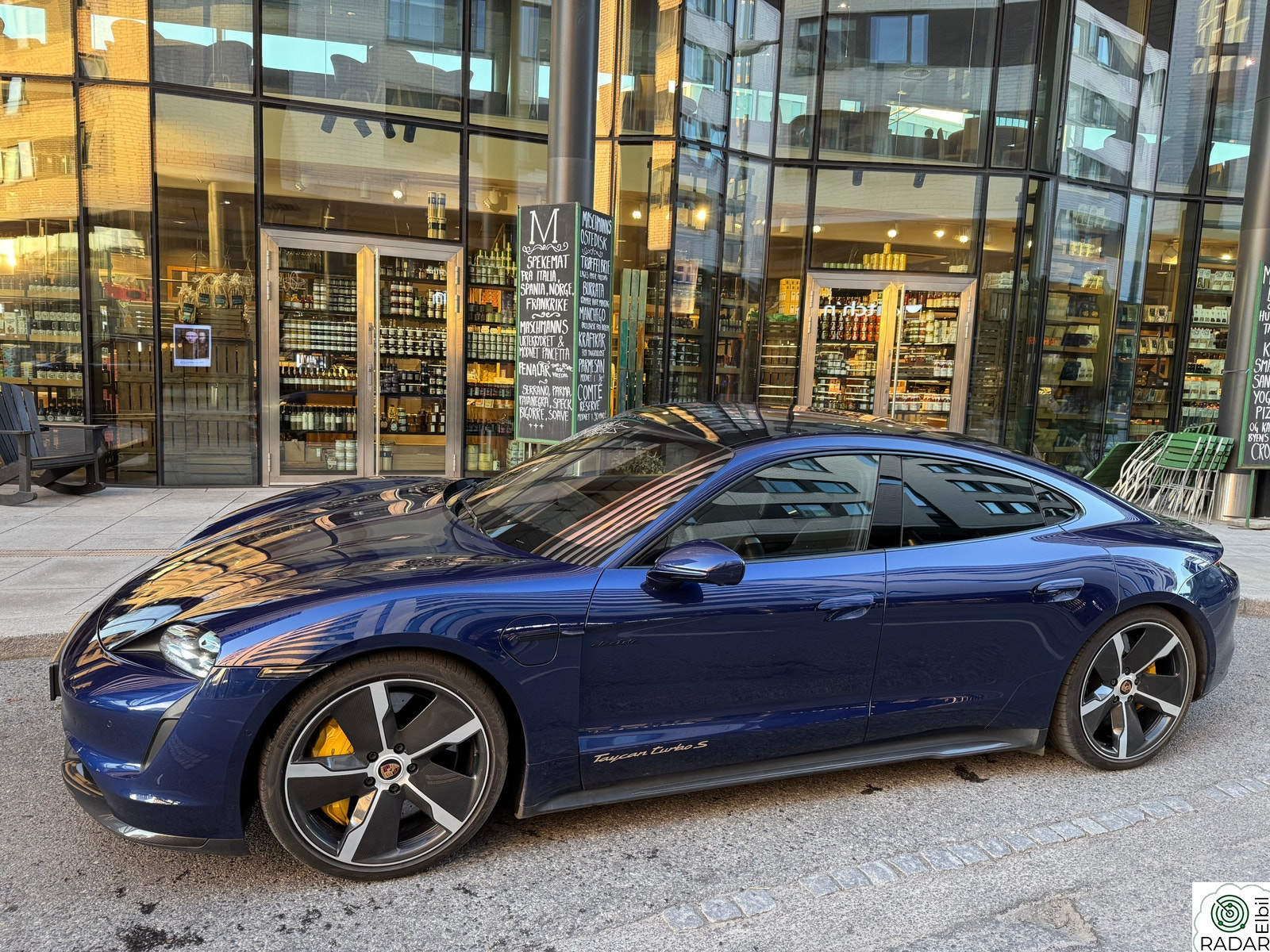 PORSCHE Taycan Turbo S Turbo S