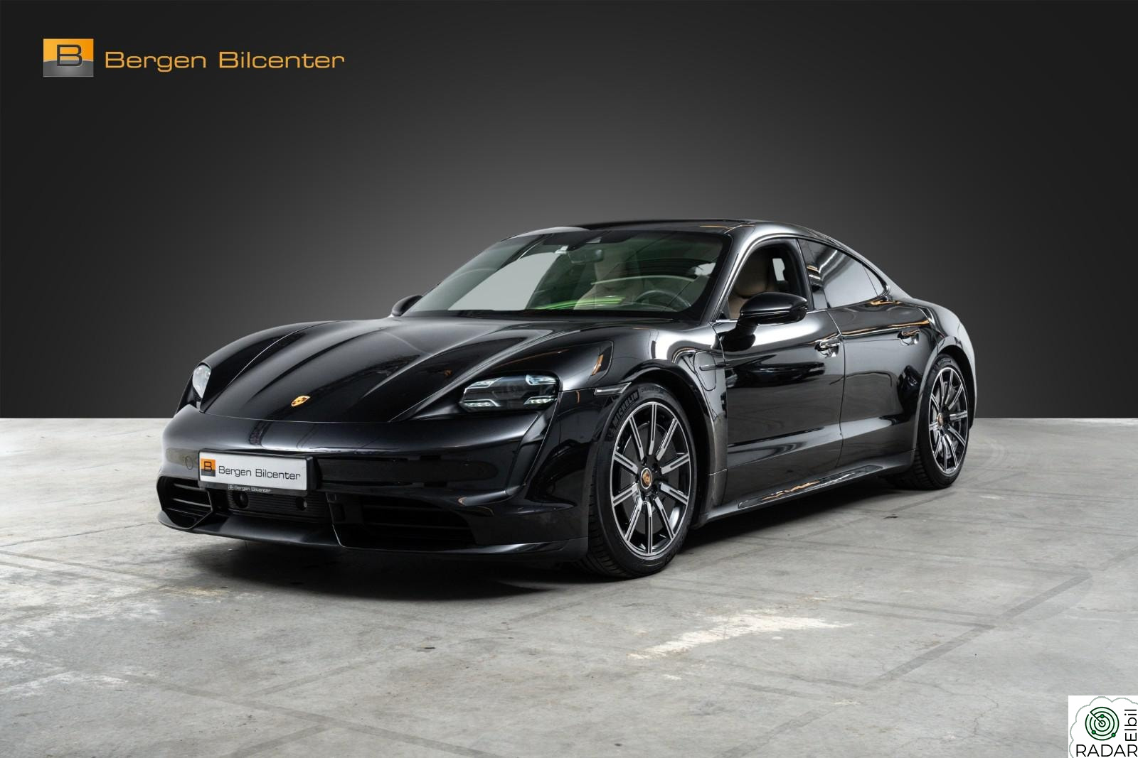PORSCHE Taycan Turbo Turbo 680hk Burmester Nightvision Massasje 360kam +++