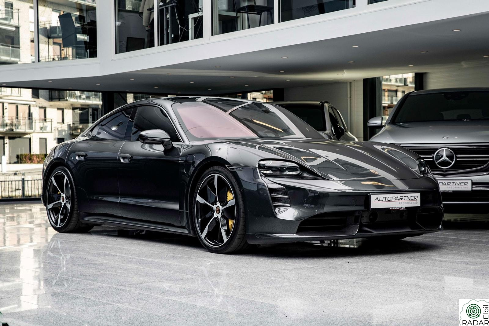 PORSCHE Taycan Turbo S Turbo S SportDesign, Burmester, Nightvision, Karbon++
