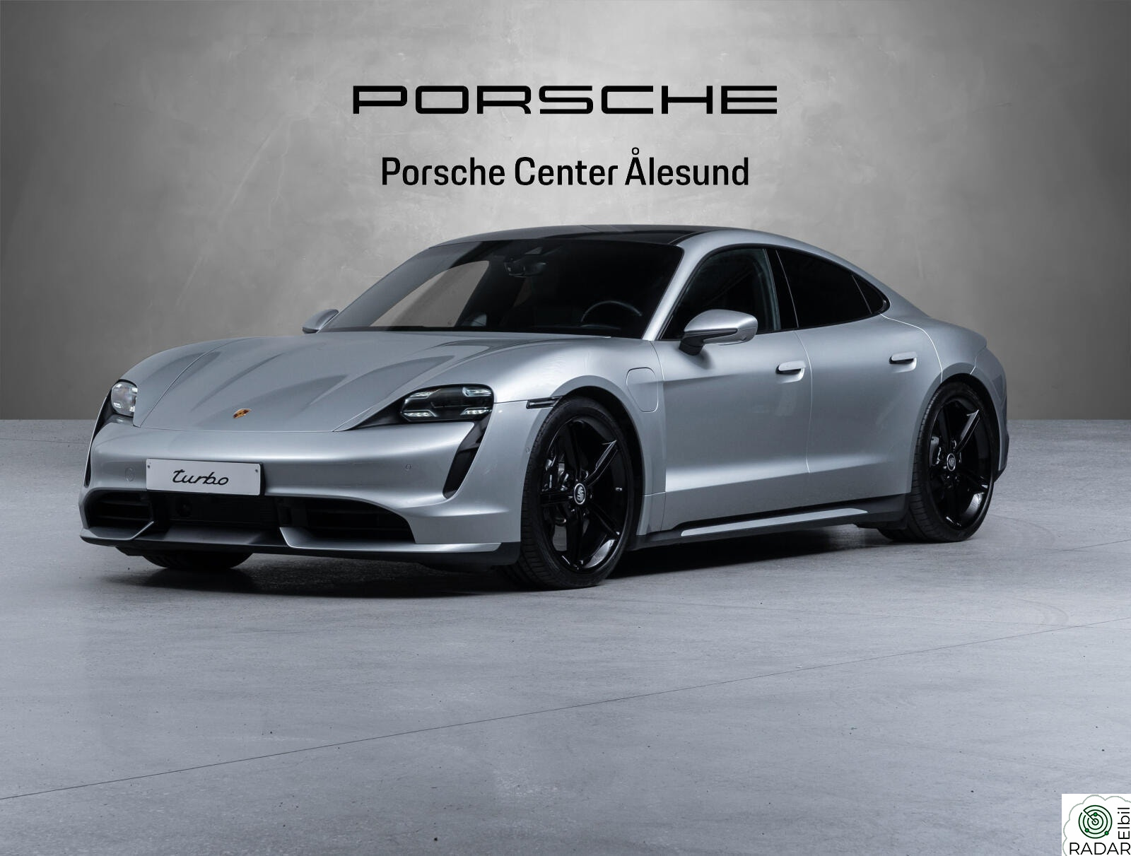 PORSCHE Taycan Turbo Turbo 680HK,RearAxSteer,PSCB,4-zone,21",LED,BOSE,18-v++