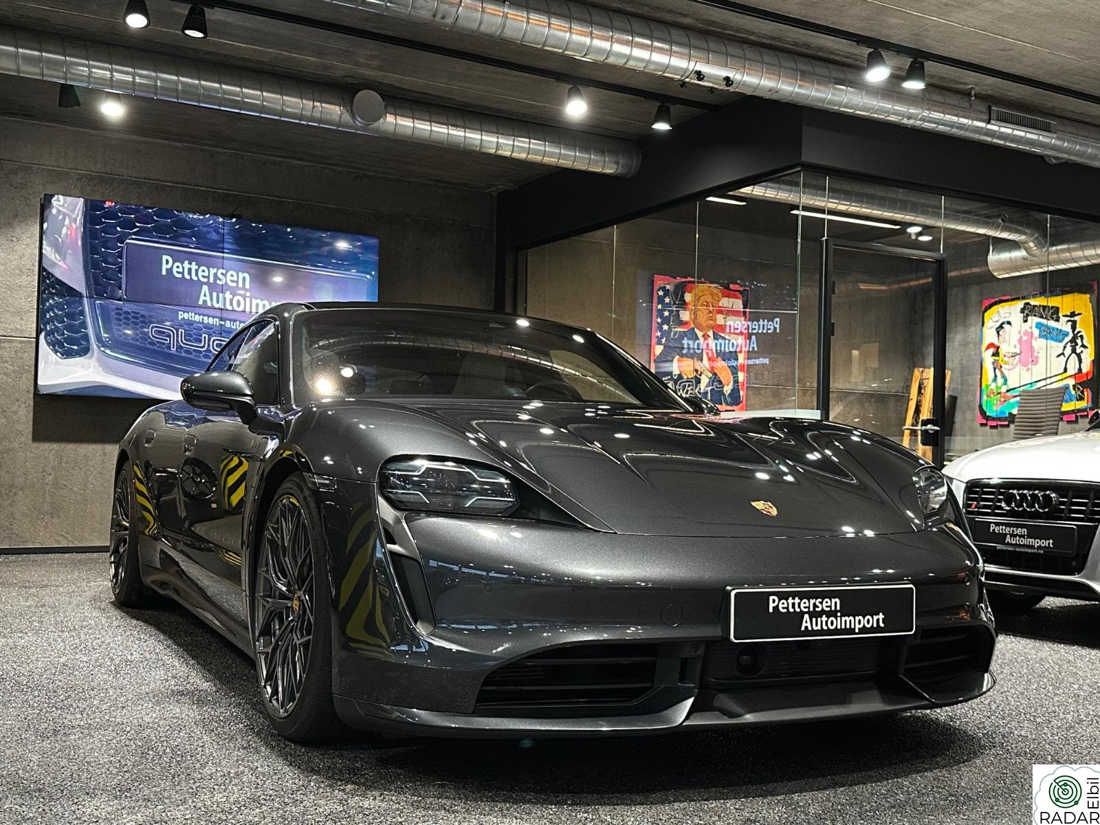 PORSCHE Taycan Turbo Turbo Burmester/PSCB/Pano/ACC/fullskinn BlackFriday!