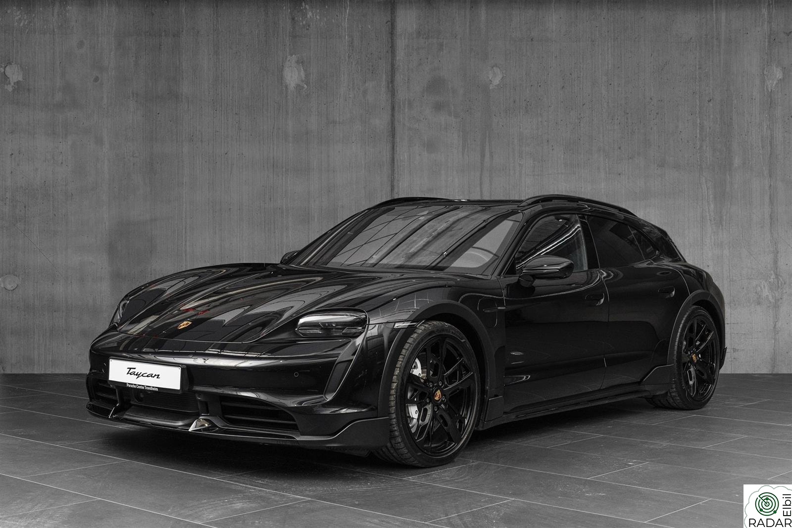 PORSCHE Taycan Turbo Turbo Rear-ax, 18-v, Passasjer skjerm, Offroad des+++