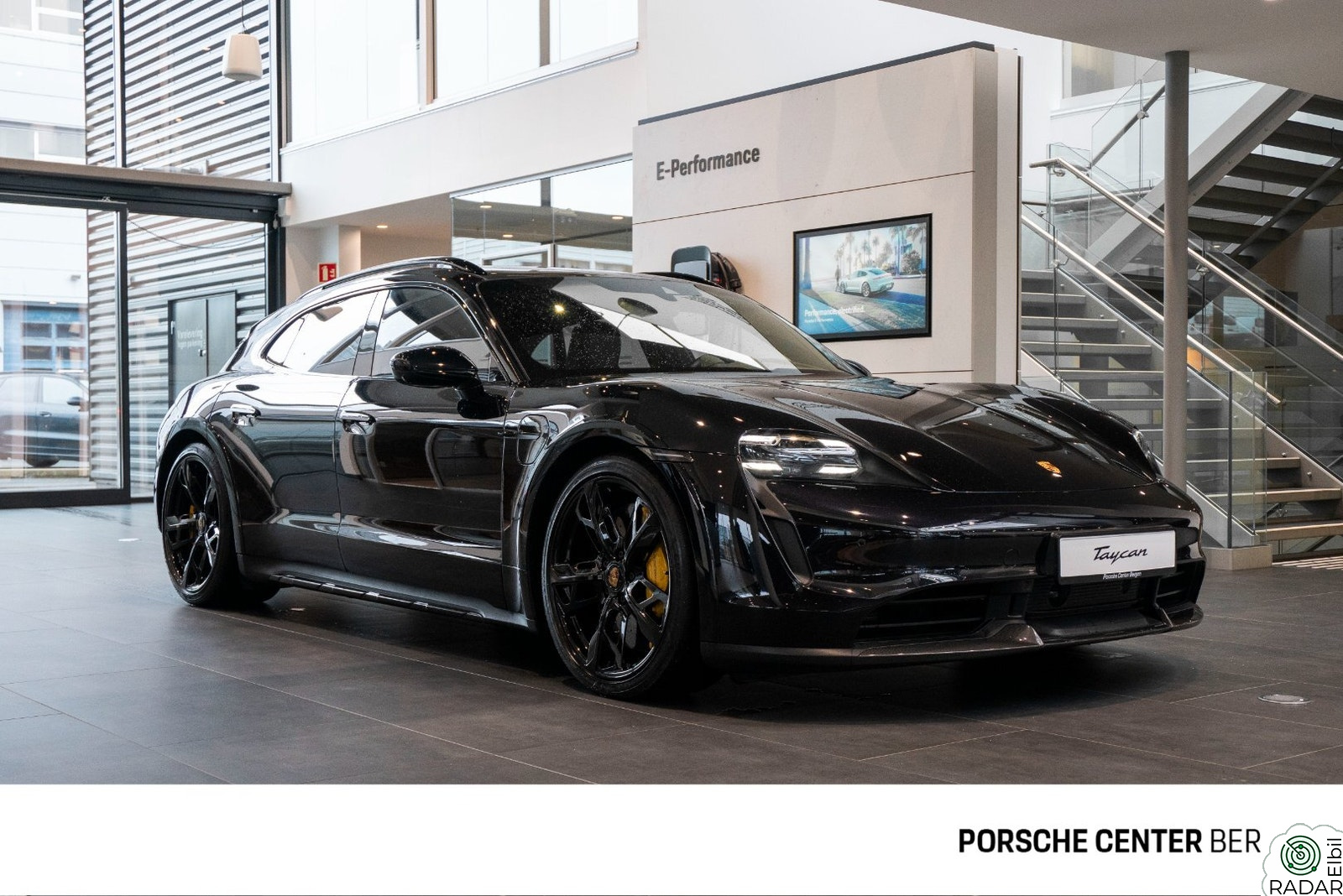 PORSCHE Taycan Turbo S Turbo S Cross Turismo/Burmester®/Night Vision Assist/