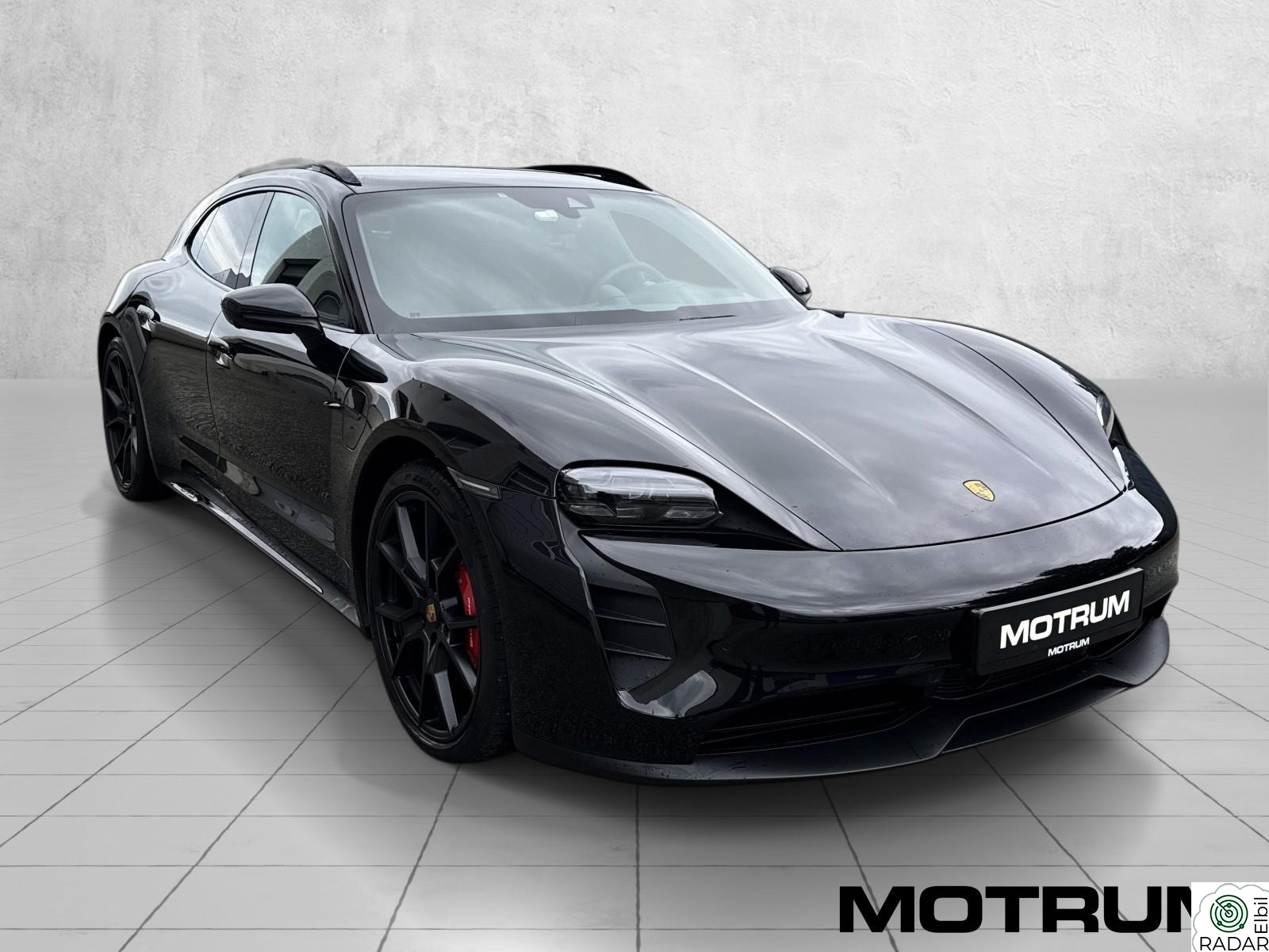 PORSCHE Taycan GTS GTS 590 hk Headup Bose Panorama 18V PASM PDLS S+V Norsk