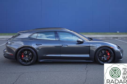 PORSCHE Taycan GTS Turbo Sport Turismo