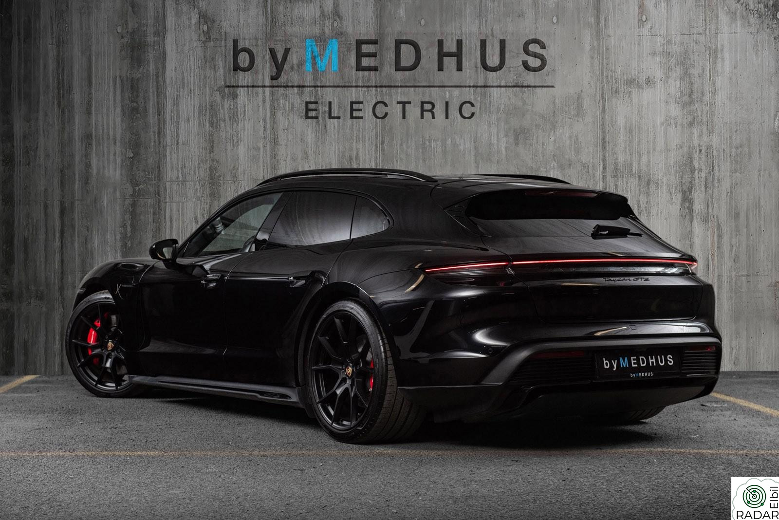 PORSCHE Taycan GTS GTS 598hk, R-Axle, 360, Pass.disp 21"+20" ++