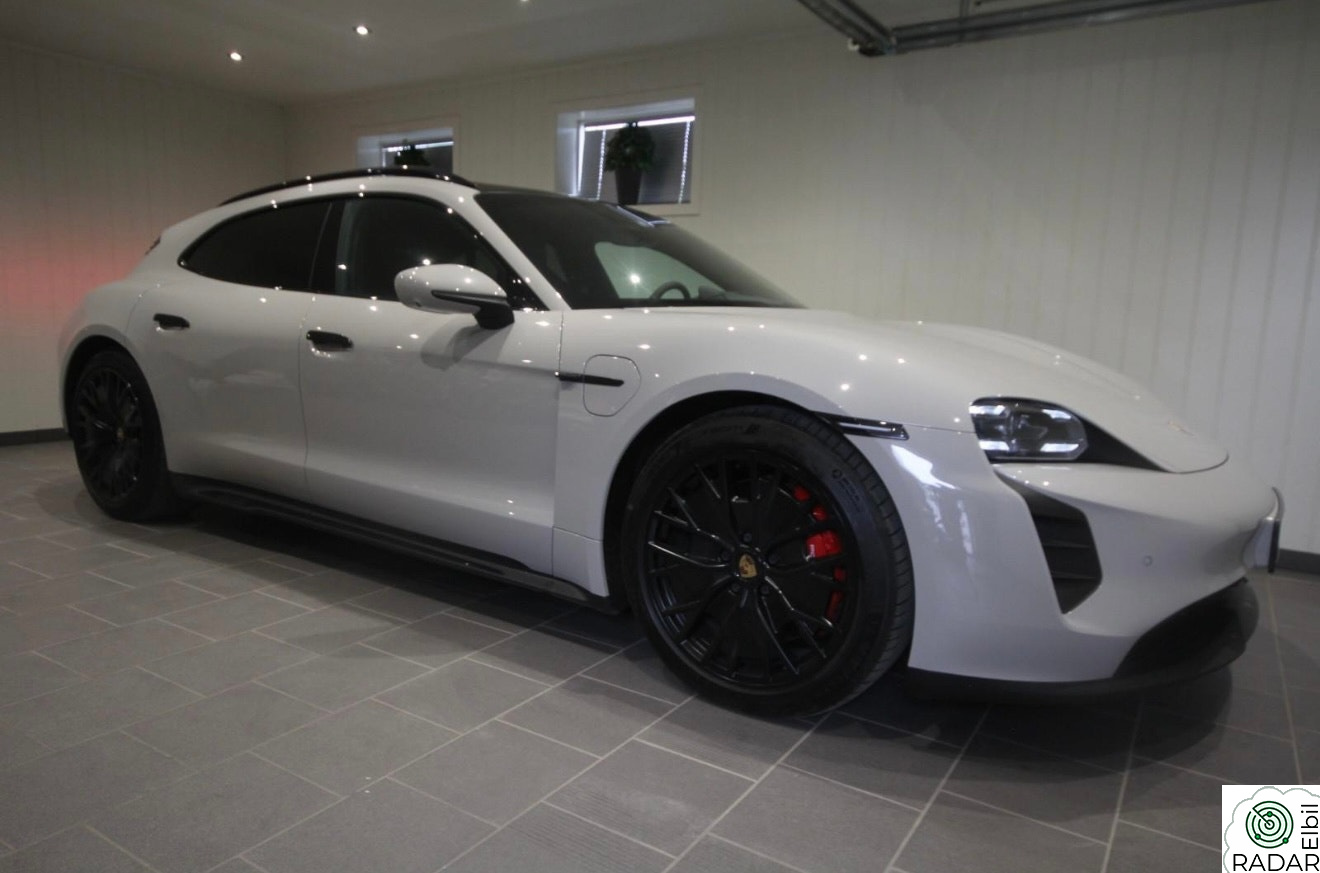 PORSCHE Taycan GTS GTS