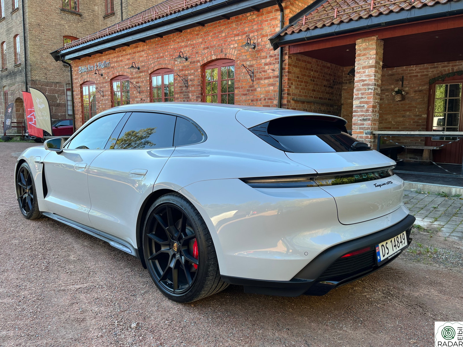 PORSCHE Taycan GTS GTS 598HK/Olea int/Burmester/Setevent/HUD/21"/Matrix+++