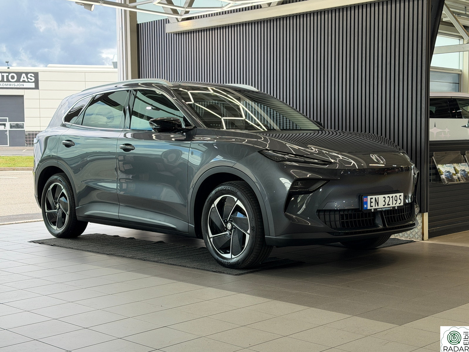 MG S5 EV Luxury Long Range
