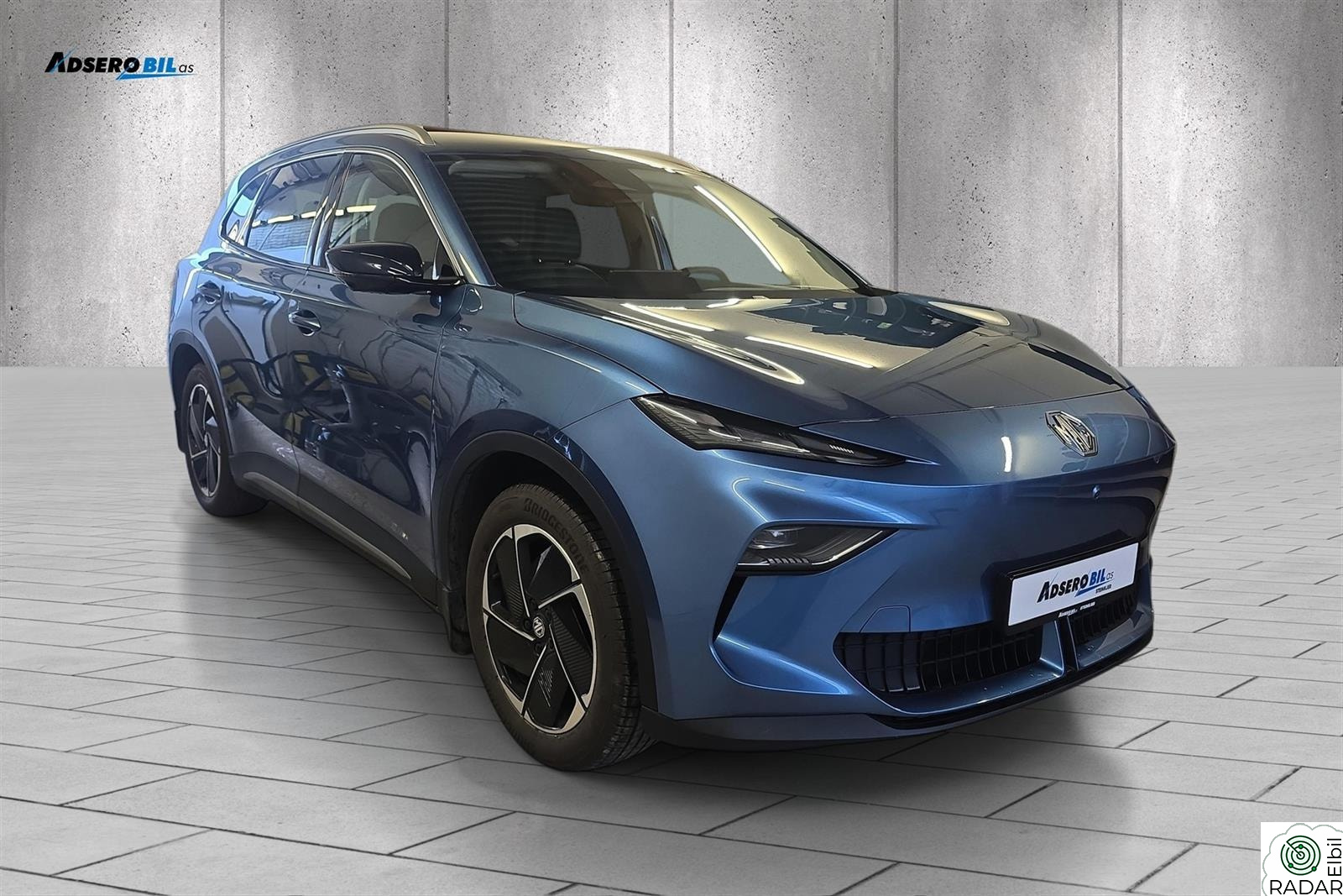 MG S5 EV Luxury