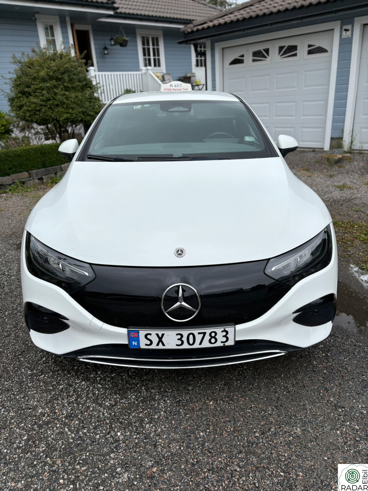 MERCEDES-BENZ EQE 300 300