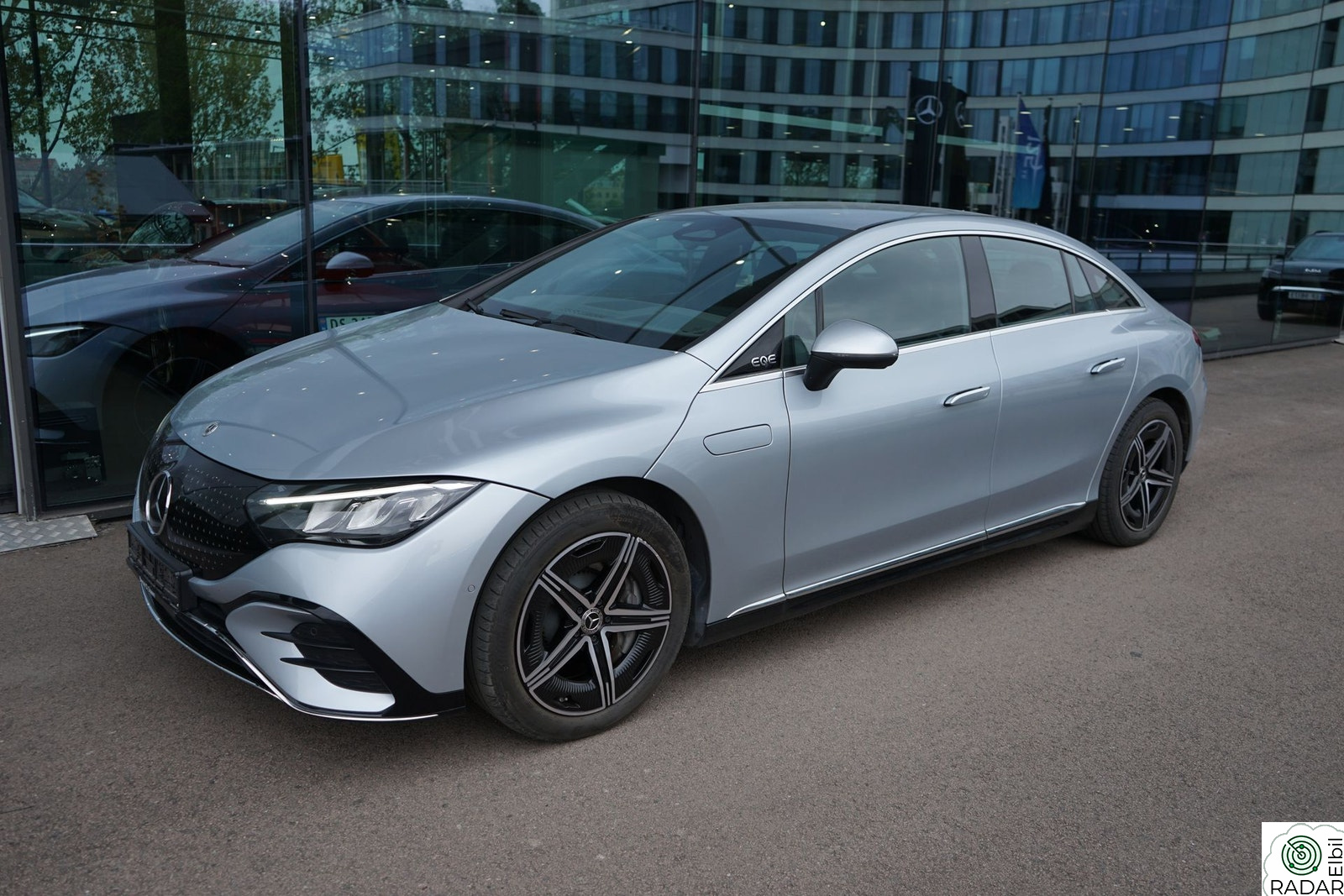 MERCEDES-BENZ EQE 350 4MATIC 350 4MATIC – AMG