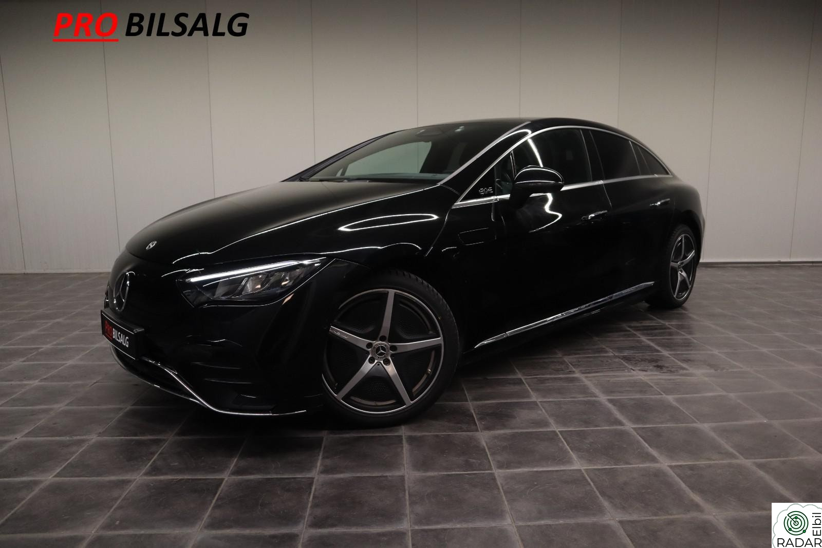 MERCEDES-BENZ EQE 350+ 350+ 588KM /AMG/MEMORY/SKINN/KAMERA/P.ASSIST/+++++