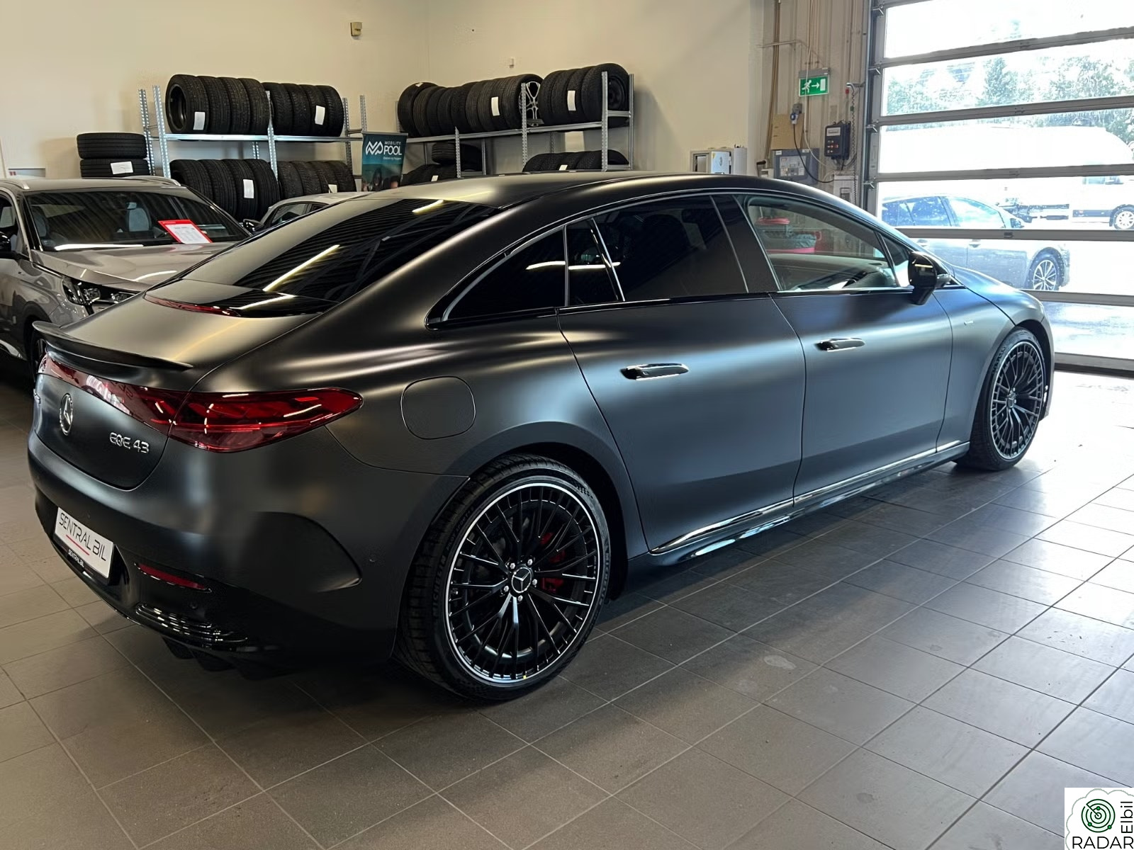 MERCEDES-BENZ AMG EQE 43 4MATIC 43 4MATIC