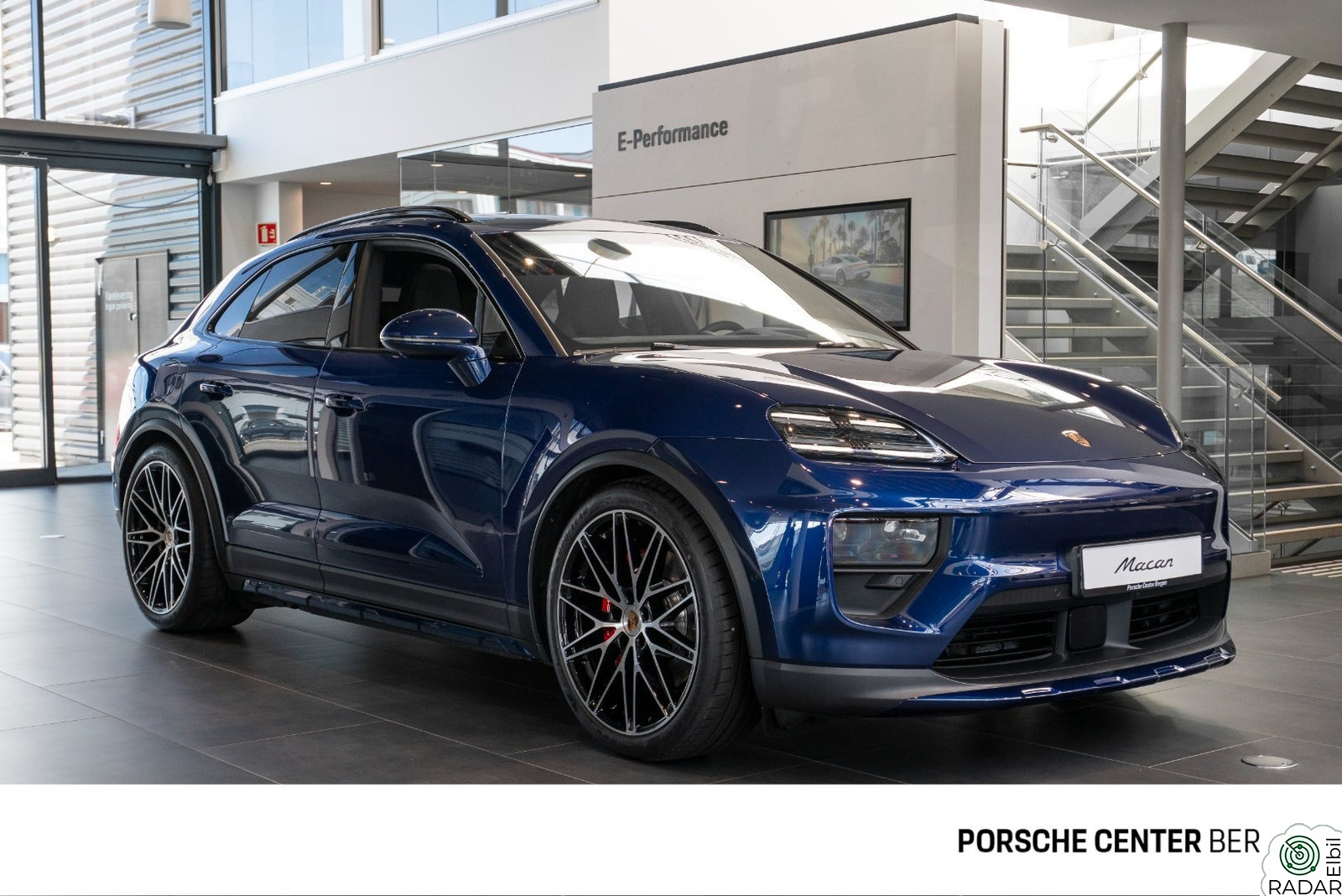 PORSCHE Macan 4S 4S/Headup/passenger display/Keyless/360-cam/18-veis