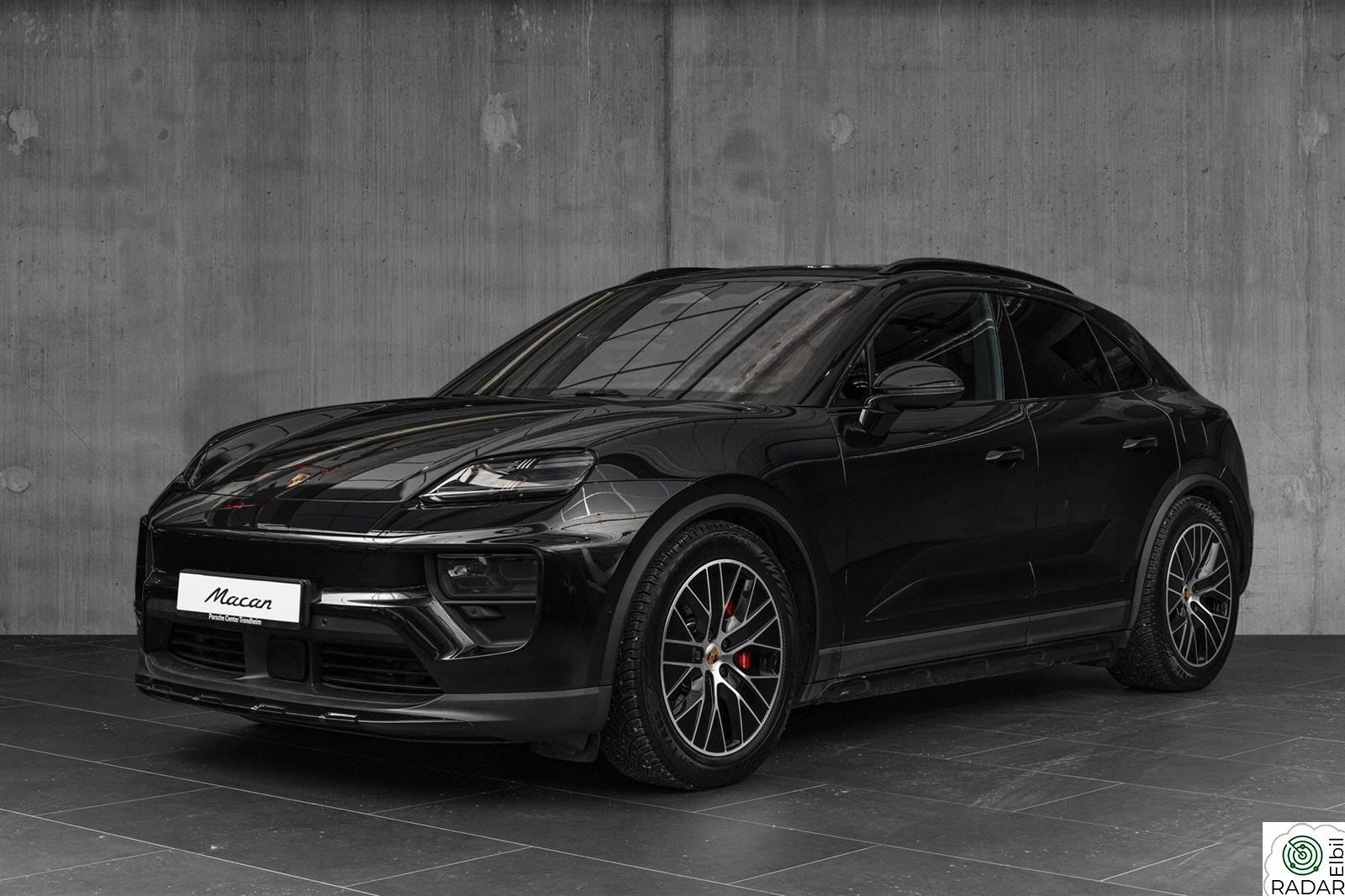 PORSCHE Macan 4S 4S Rear-ax, HUD, Passasjerskjerm, BOSE, Offroad des++