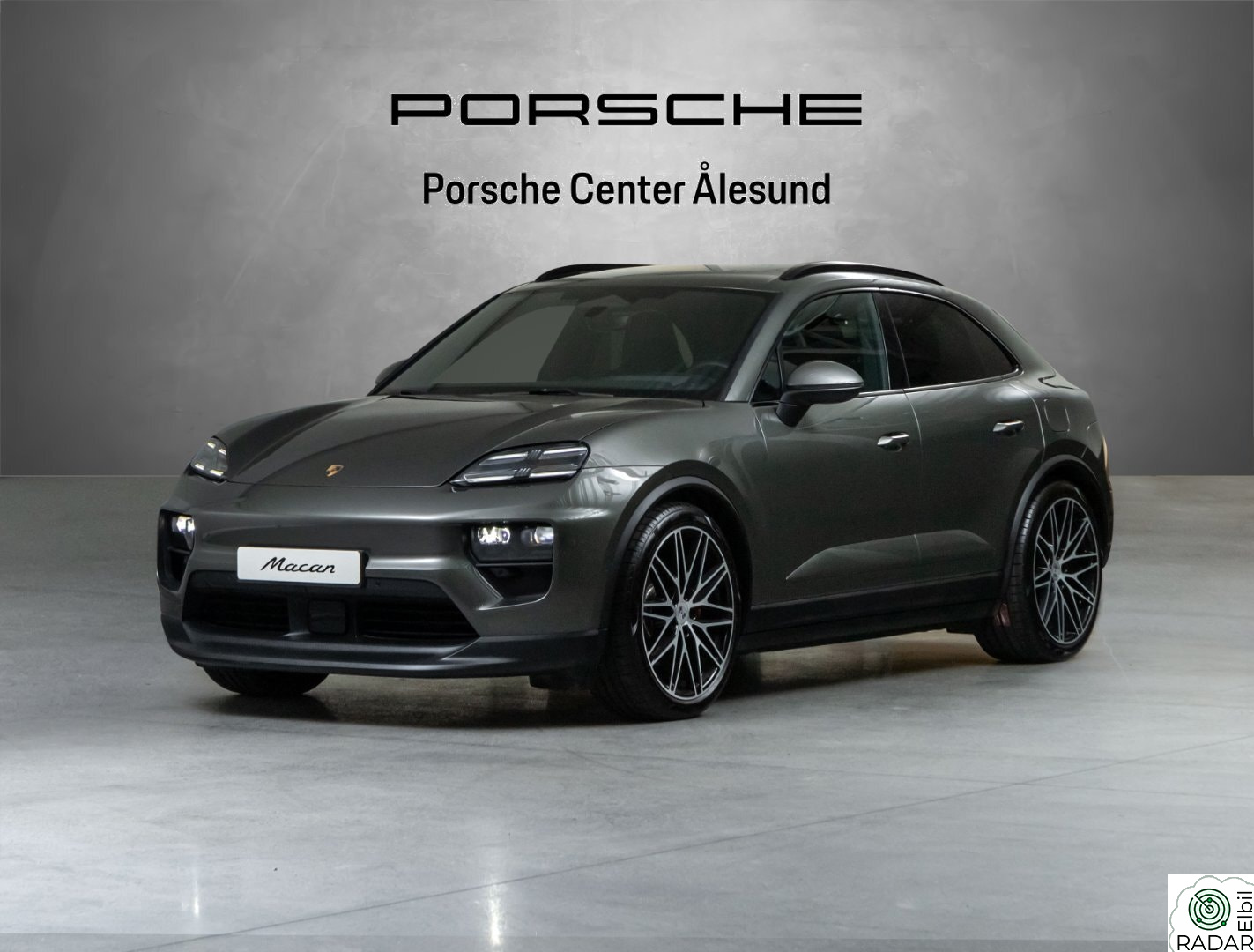 PORSCHE Macan 4S 4S, RearAxSteer, Bose, ACC, Matrix+++