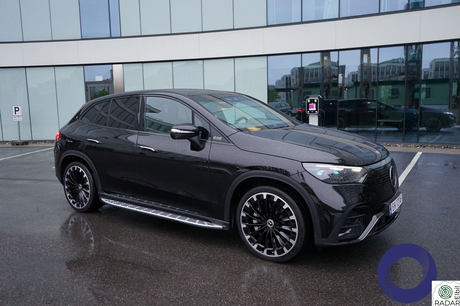 MERCEDES-BENZ EQE 500 4MATIC 500 4Matic AMG - Nattpakke / "Fullutstyrt"