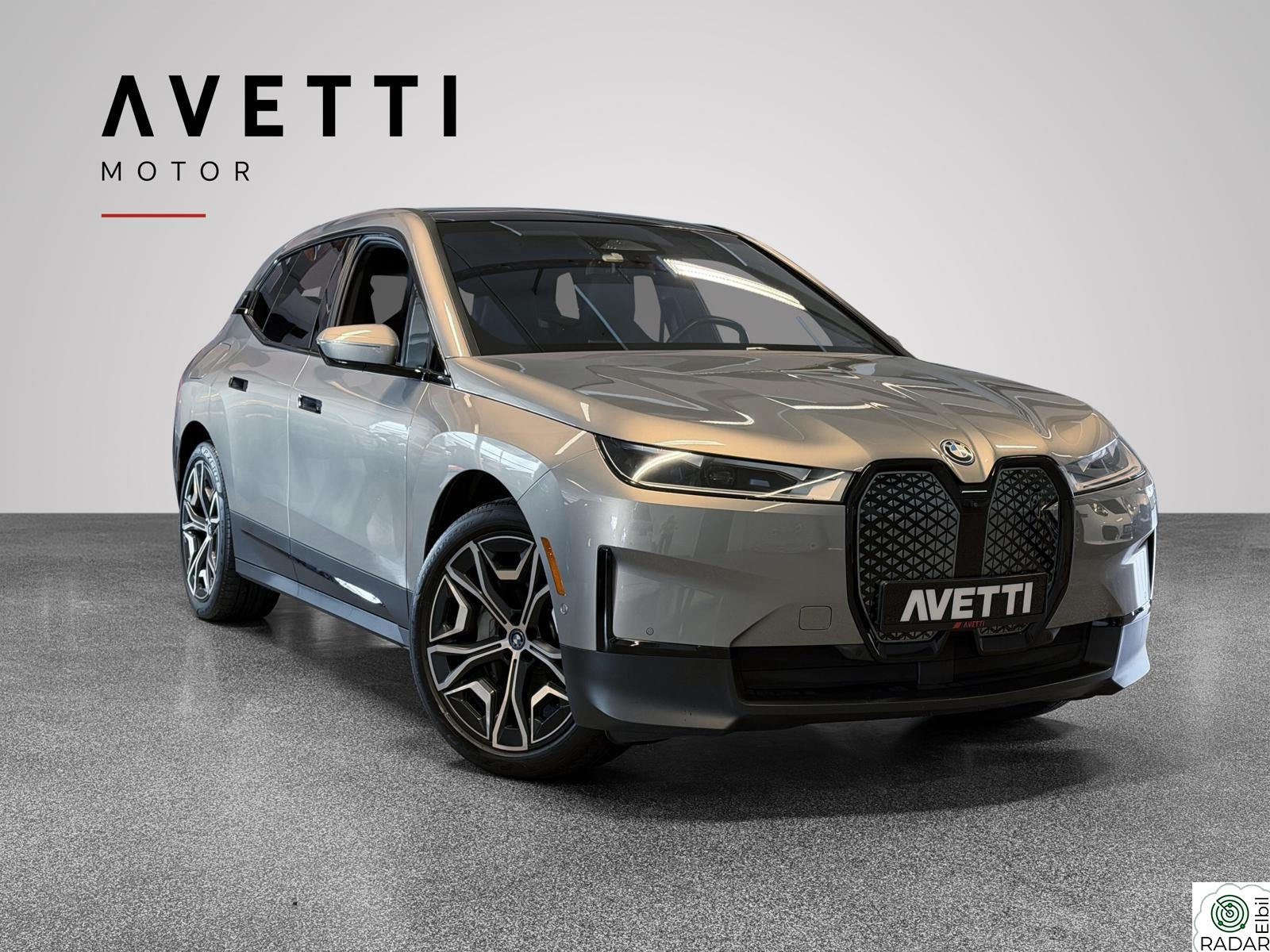 BMW IX xDrive50 xDrive50 22Toms SkyLounge HarmanKardon R.Kam Garanti+++