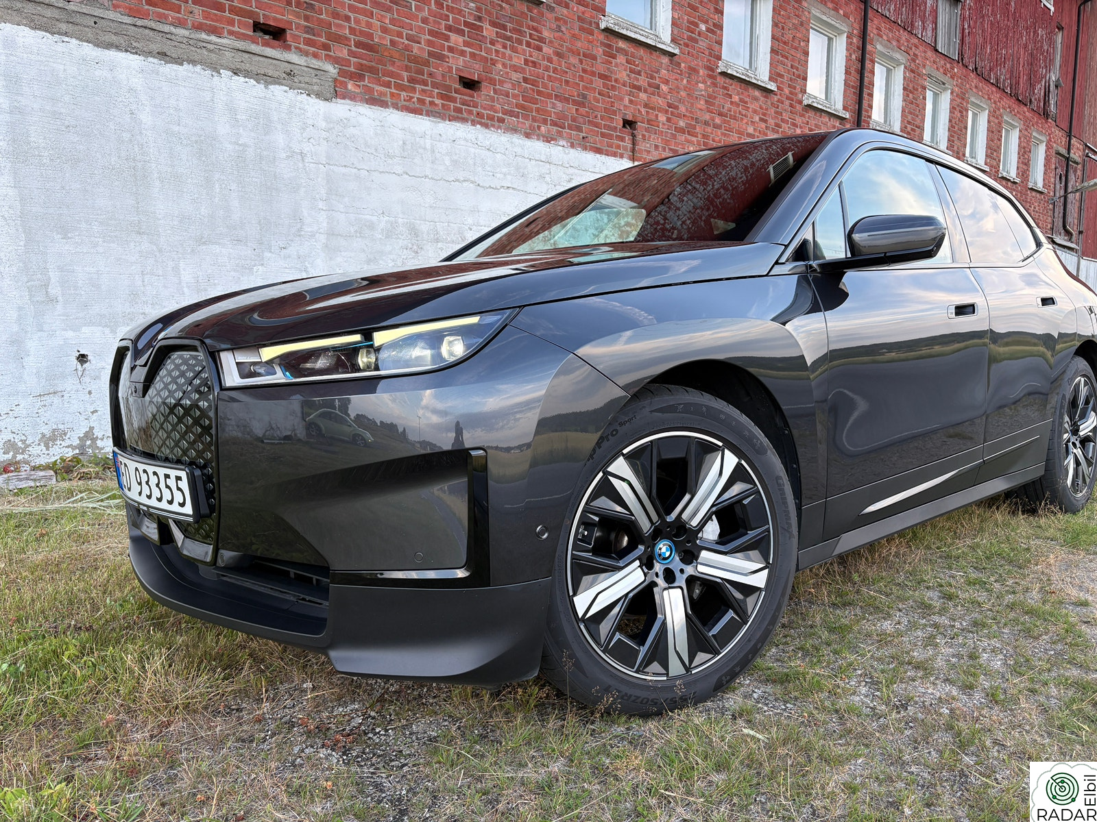 BMW iX xDrive40 xDrive40 Fully Charged