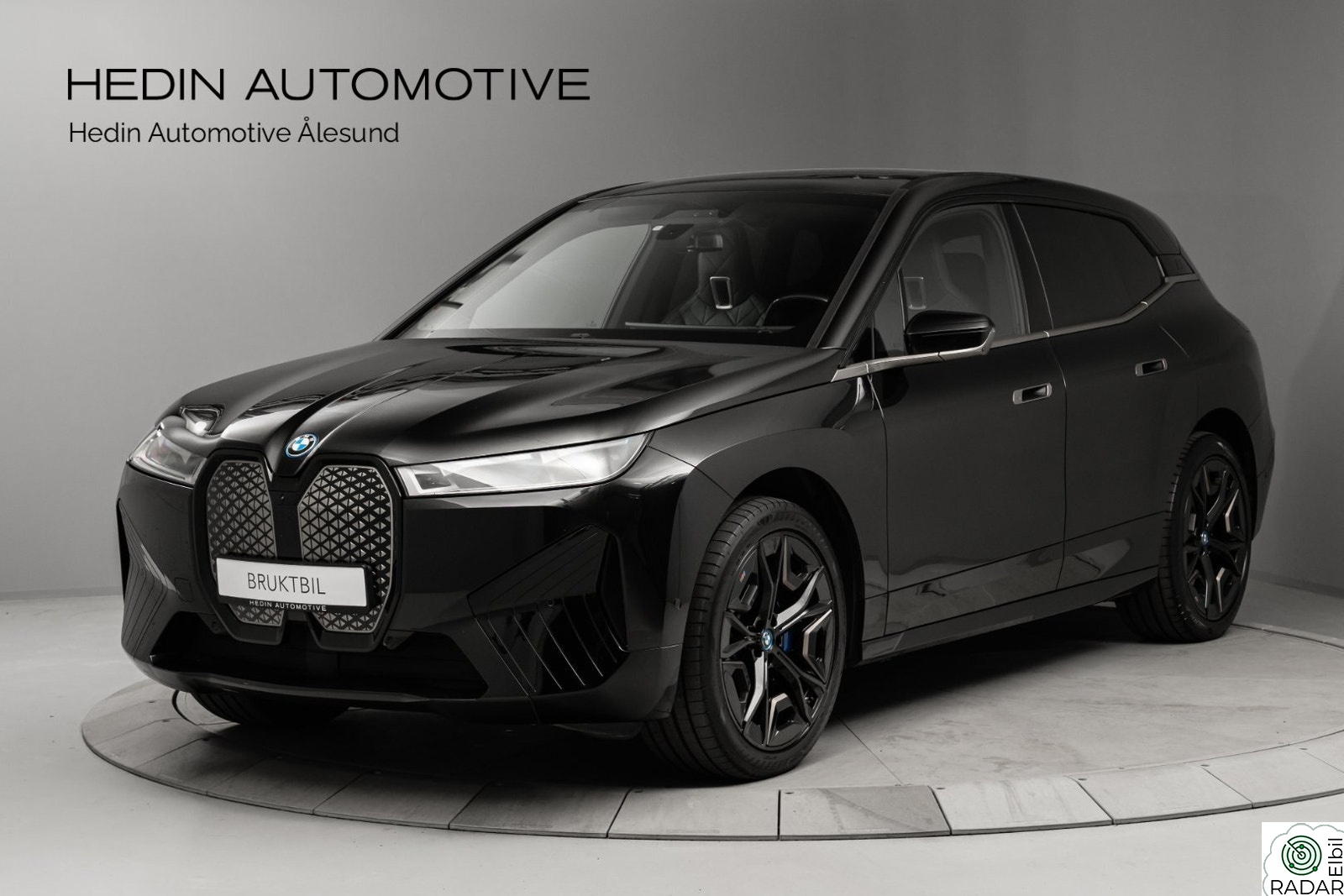 BMW iX xDrive40 xDrive40/FULLY/22/LUFT/SKINN/FIREHJULSSTYRING/HARMAN