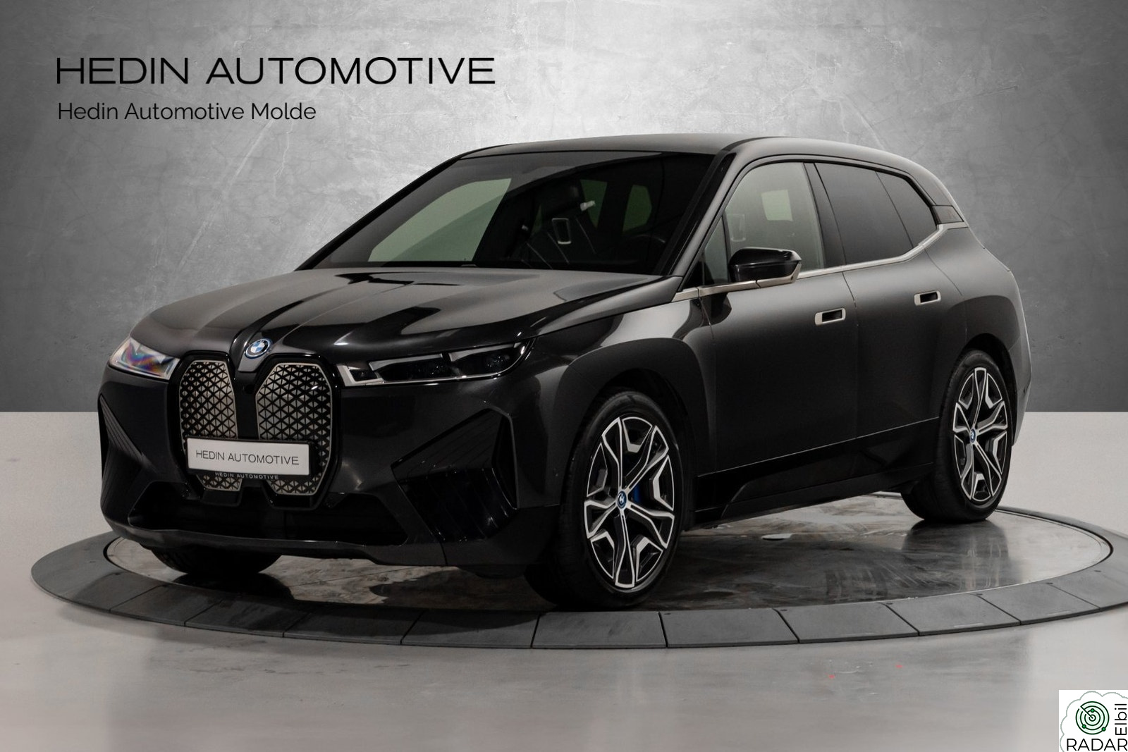 BMW iX xDrive40 xDrive40 Fully Charged, Pano, Multiseter, H/K, Krok+++