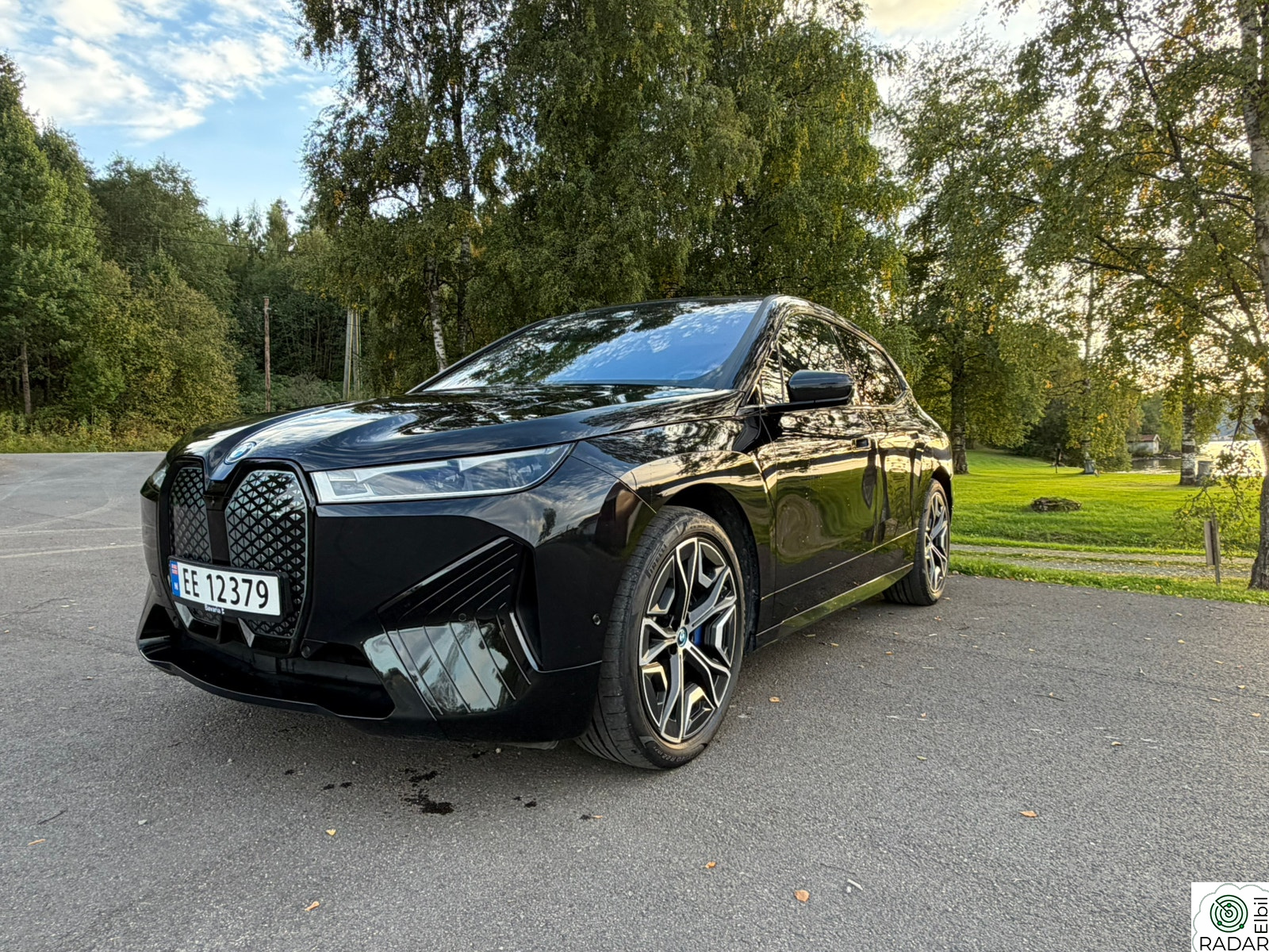 BMW iX xDrive40 xDrive 40 fullycharged Luft foran og bak 4hjulsstyrin