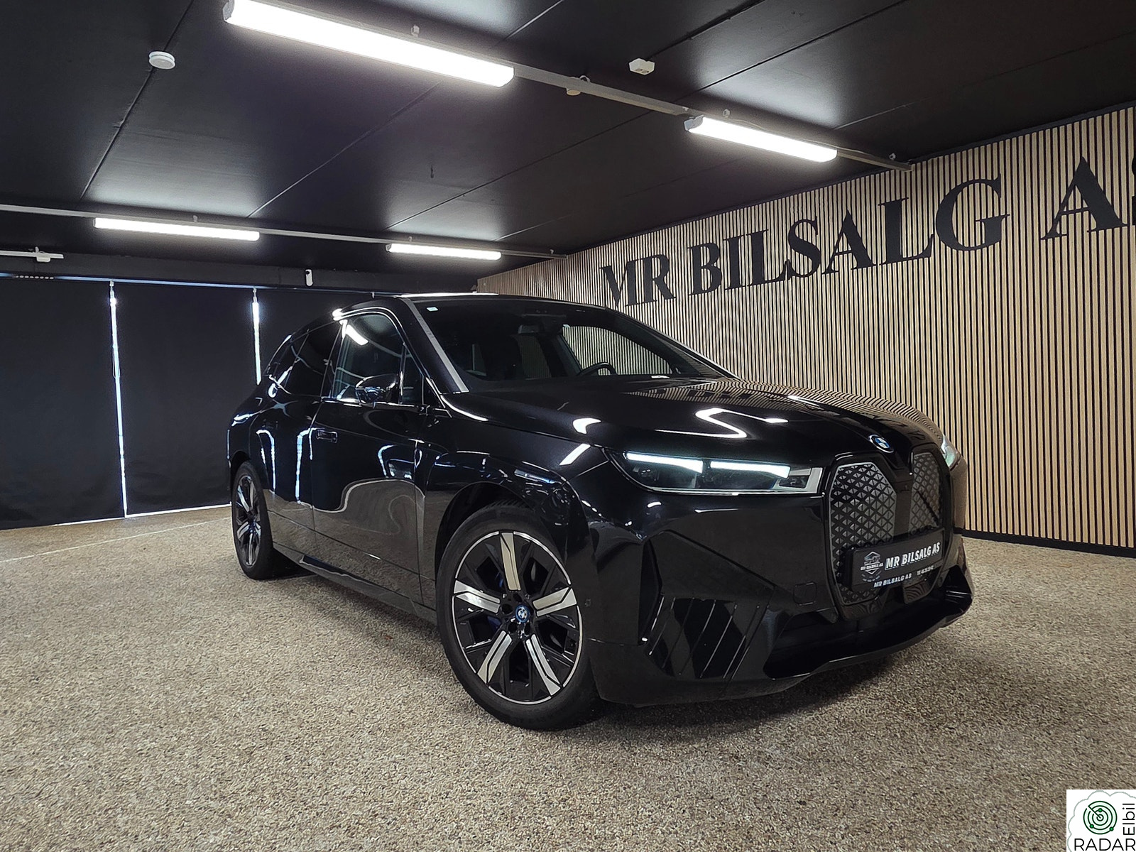 BMW iX xDrive40 xDrive40 Fully Charged/Laser/Pano/Navi/ACC/360/H.Feste
